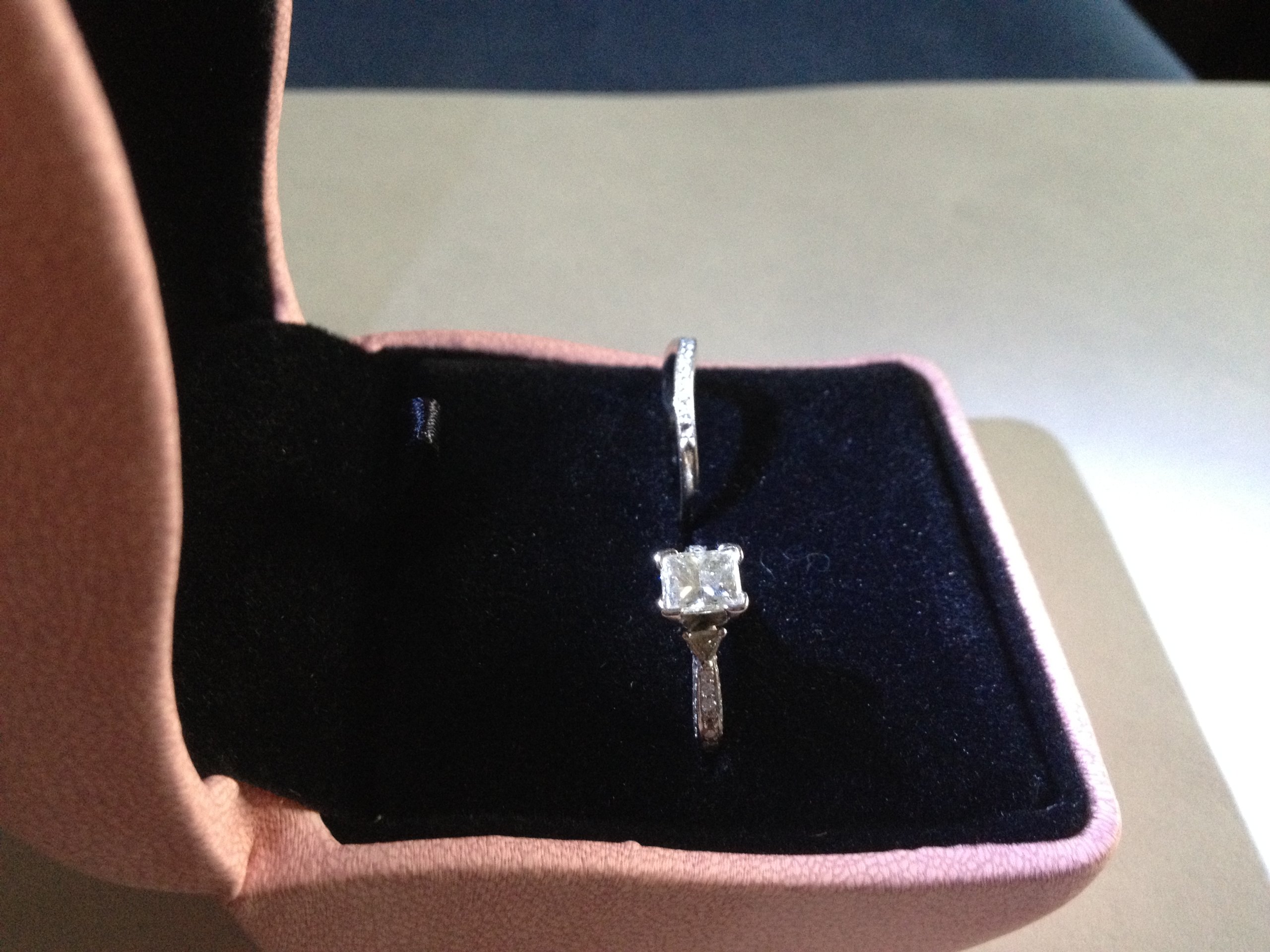 Pink LED Lighted Engagement Ring Box - Romantic Proposal Jewelry Gift Case with Soft PU Leather - Perfect for Wedding Proposals & Anniversary Gifts