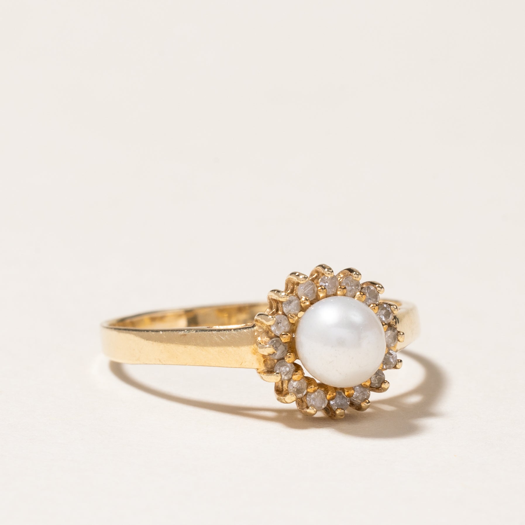Pearl & Diamond Petal Ring - 5.30mm Round Cut, 0.08ctw Total Weight, Size 7.75 - Elegant Wedding Band, Anniversary Gift for Her, Perfect for Special Occasions & Everyday Wear