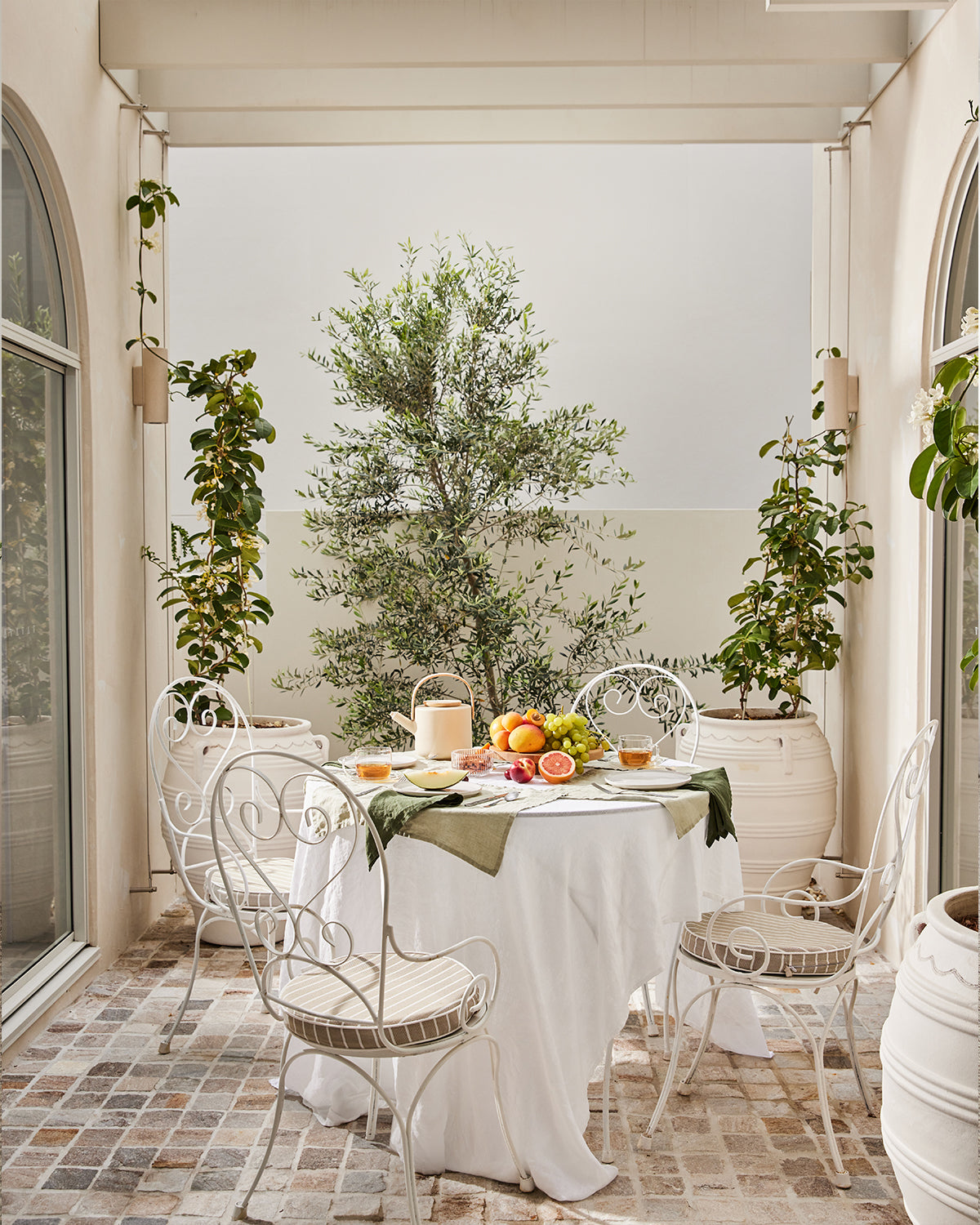 Premium 100% French Flax Linen Tablecloth - White - Elegant & Durable Dining Table Cover for Weddings, Parties & Everyday Use