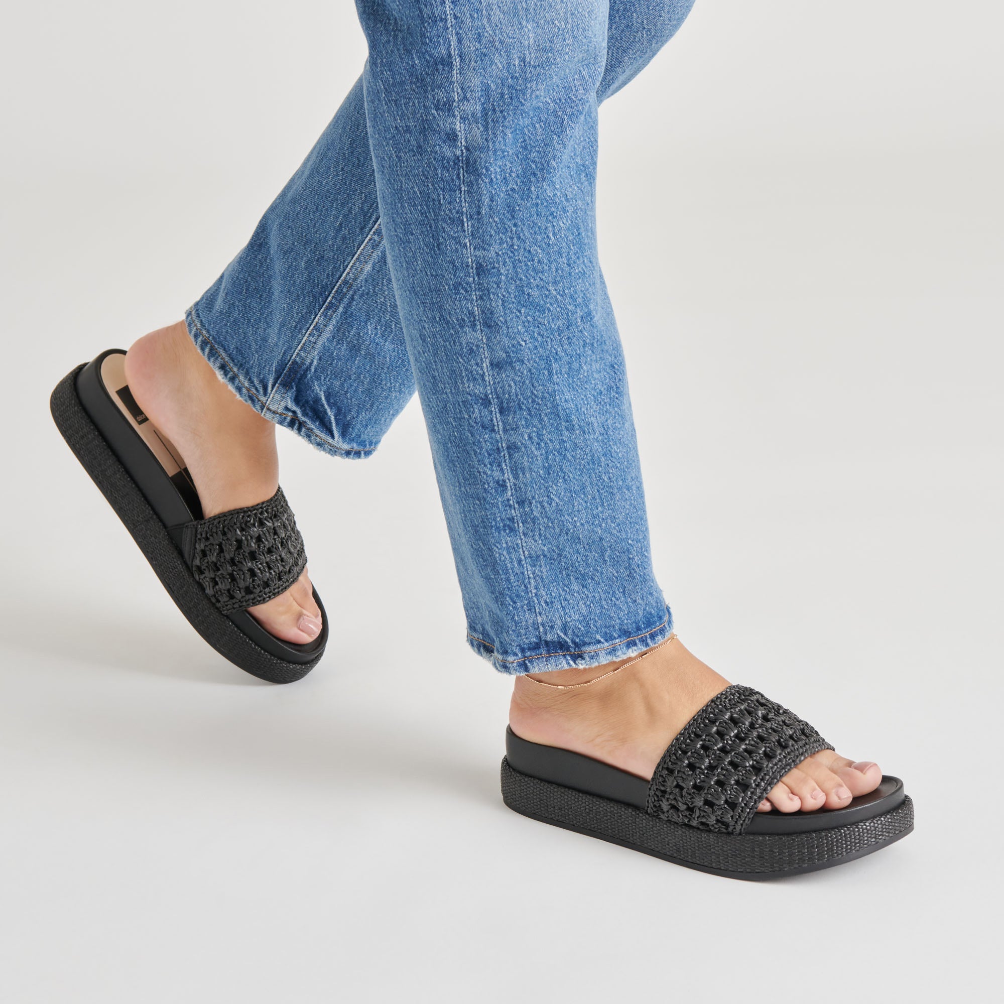 SIDONA Women's Onyx Raffia Sandals - Comfortable & Stylish Summer Beach Shoes for Walking, Travel, and Outdoor Activities