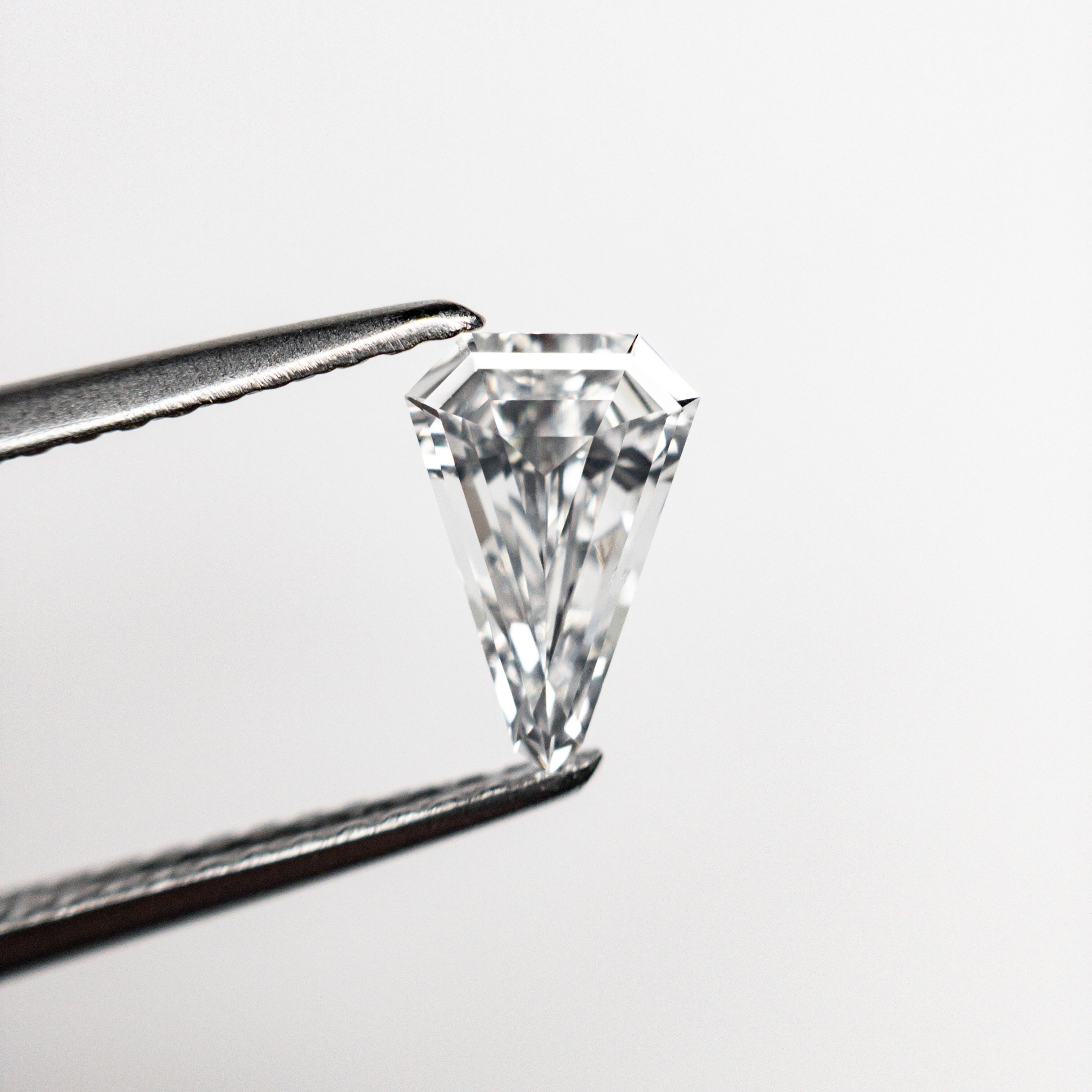 0.43ct VS2 E Color Shield Step Cut Diamond - 7.70x5.11x2.12mm for Engagement Rings & Fine Jewelry