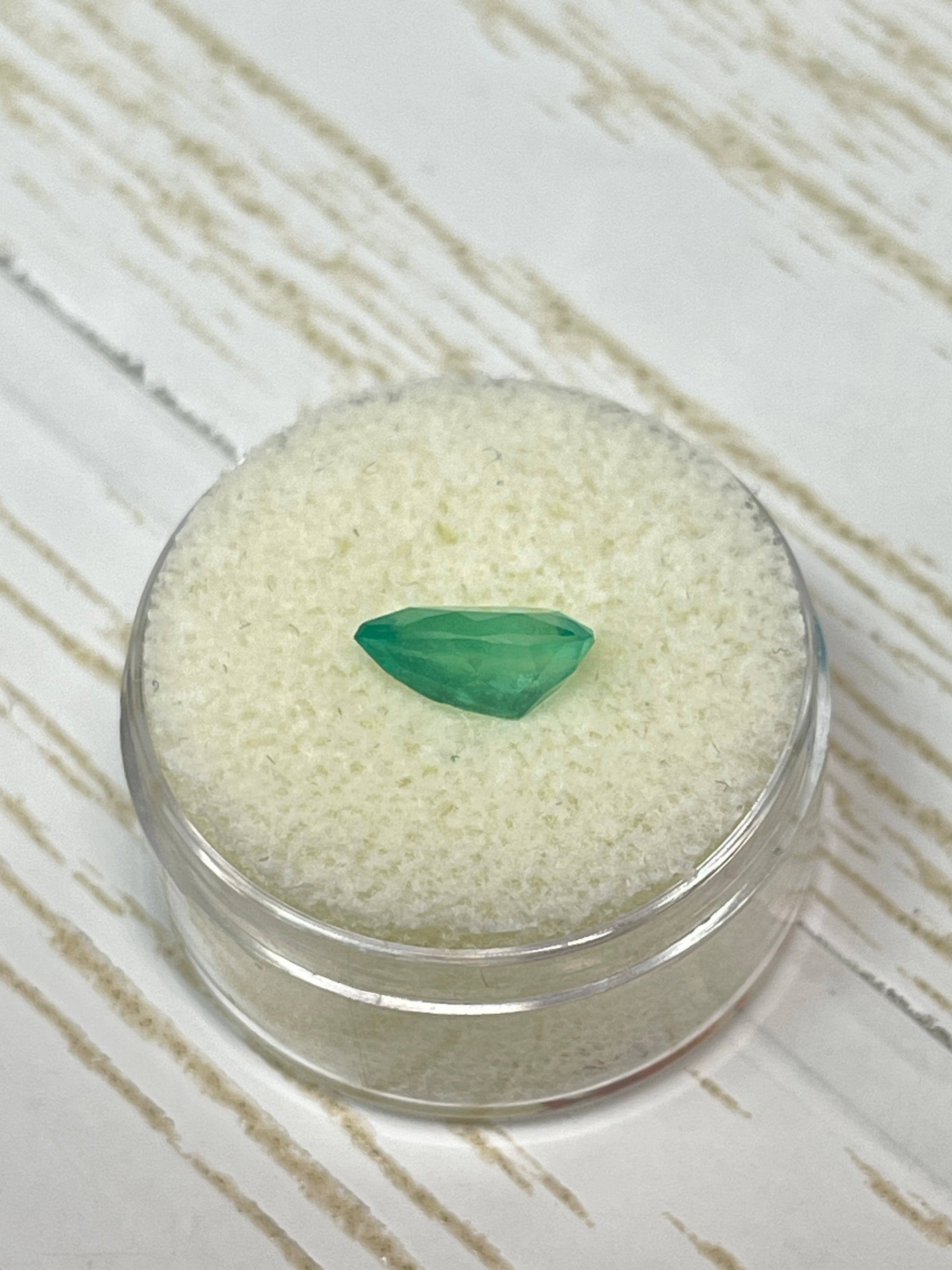 1.42 Carat Yellowish Green Natural Loose Colombian Emerald Pear Cut Gemstone for Jewelry Making, Engagement Rings & Luxury Gifts