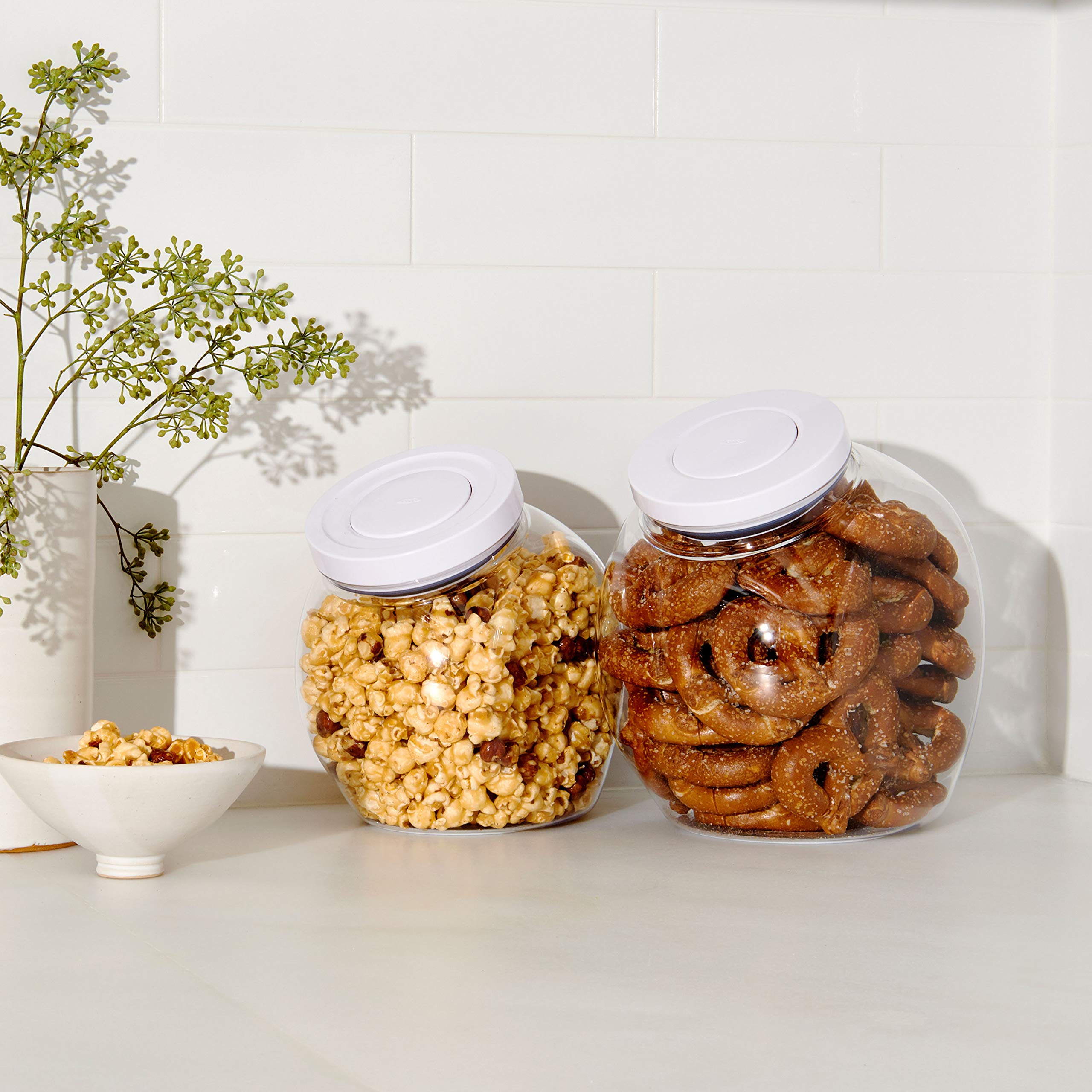 OXO Good Grips 3.0 Quart Medium Cookie Jar - Airtight Food Storage Container for Cookies, Snacks, Flour, Sugar & Dry Goods - Perfect for Kitchen Pantry Organization & Freshness Preservation (White & Clear)