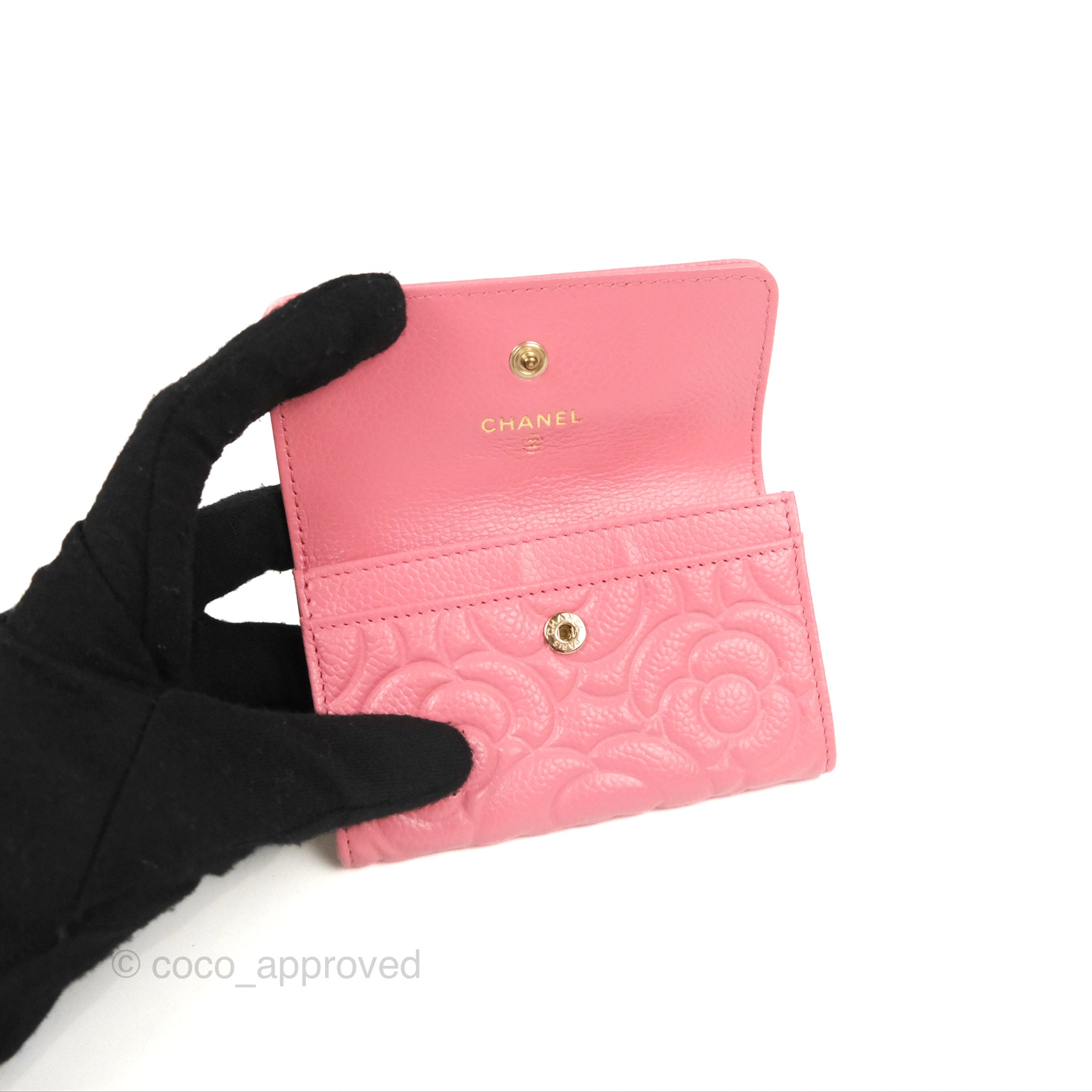 Chanel Camellia Pink Caviar Leather Card Holder with Gold Hardware - Luxury Compact Wallet for Everyday Use & Gift Giving