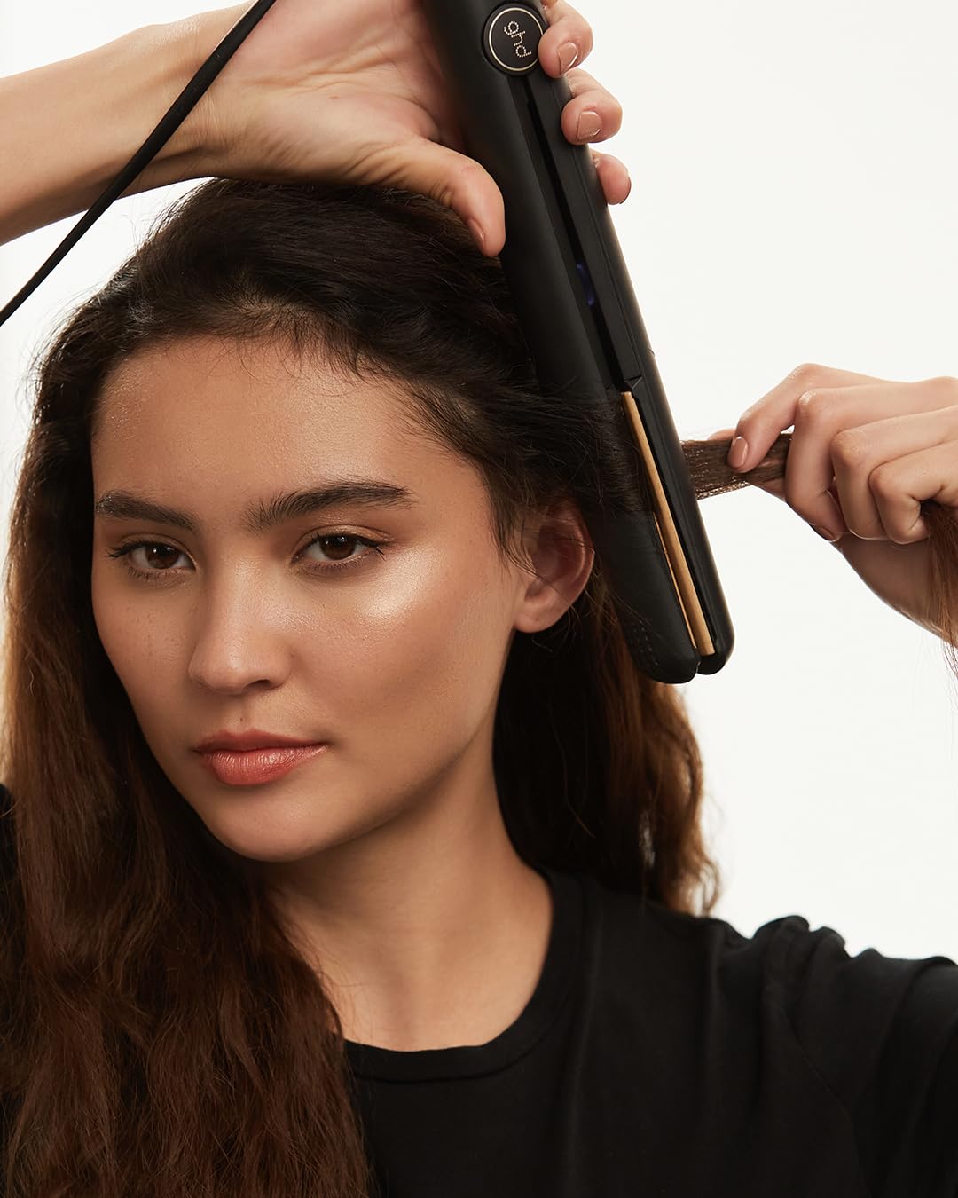 ghd Original Styler - 1 Inch Professional Flat Iron Hair Straightener with Ceramic Heat Technology | Salon-Quality Styling at Optimal Temperature | Prevents Heat Damage | Perfect for Home Use, Travel & Salon Styling