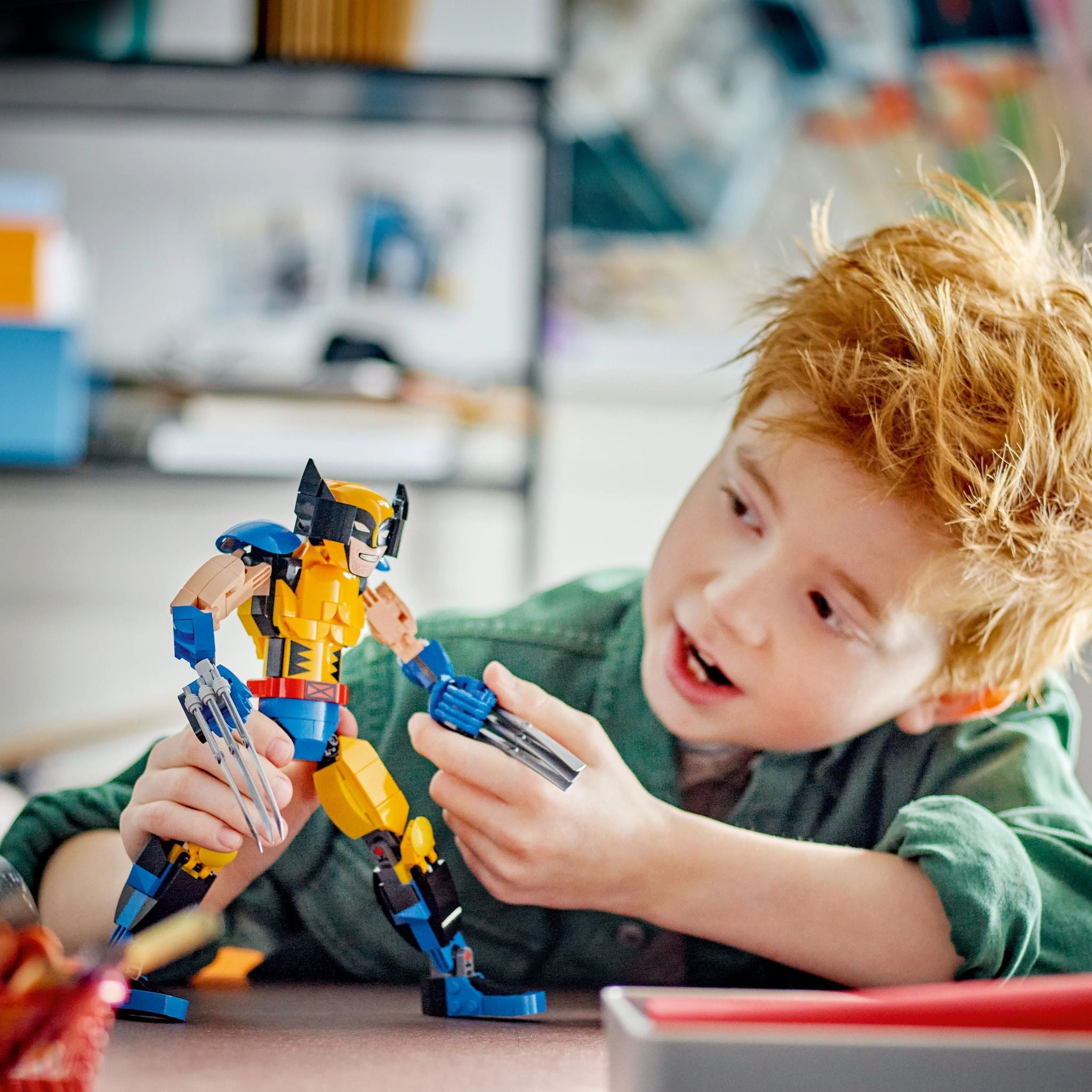 LEGO Super Heroes Wolverine Construction Figure (76257) - Buildable Marvel Superhero Toy for Kids & Collectors - Perfect for Play, Display & Gifts