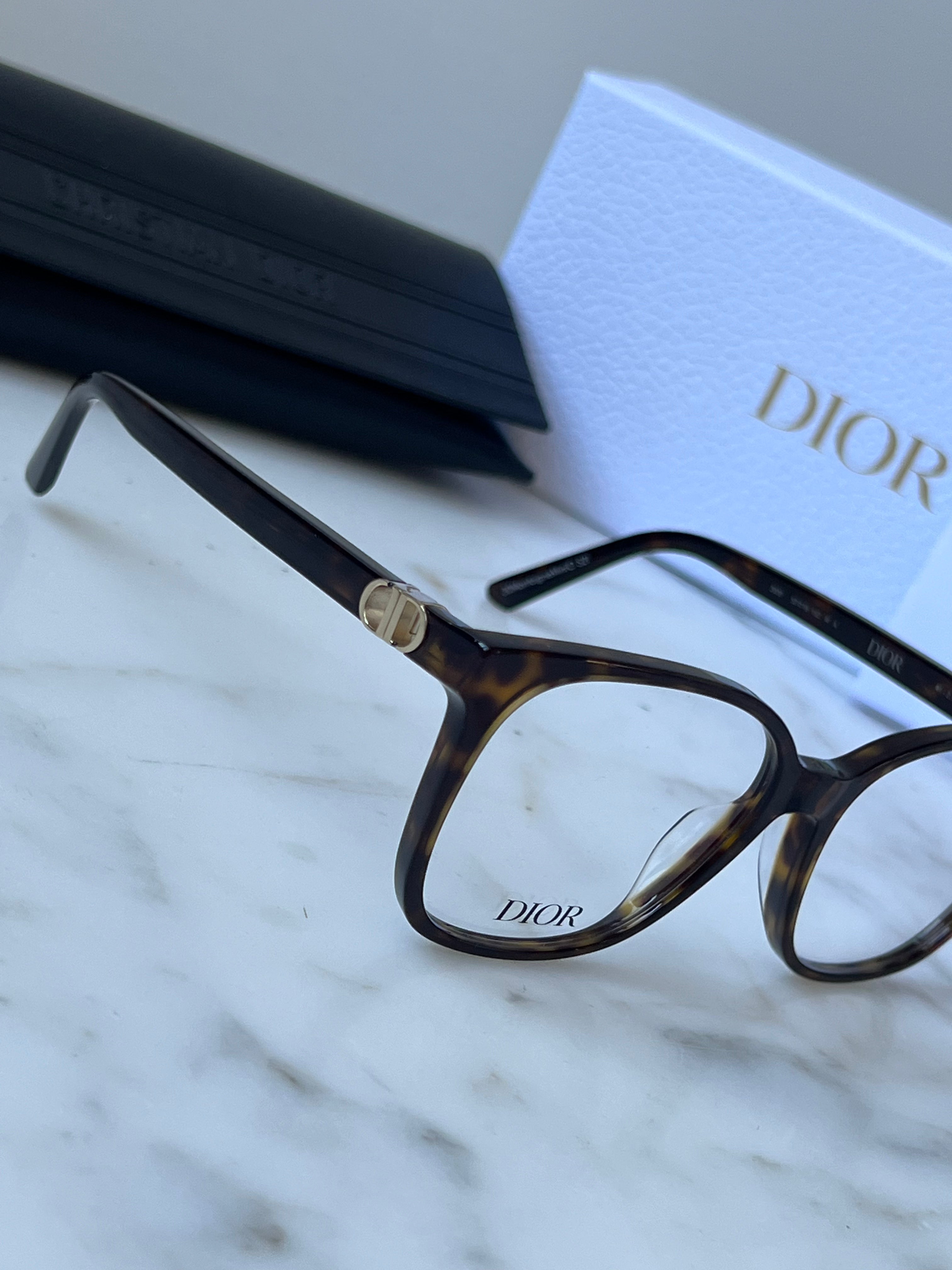 Dior 30 Montaigne Mini O S2I Havana Brown Sunglasses | Luxury Designer Shades for Women | Perfect for Beach, Travel & Fashion Outfits