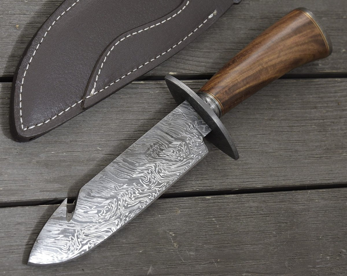 Premium Damascus Steel Bowie Knife with Exotic Rosewood Handle - Hunting, Camping & Outdoor Survival Tool - Perfect for Bushcraft, Tactical Use & Collectors