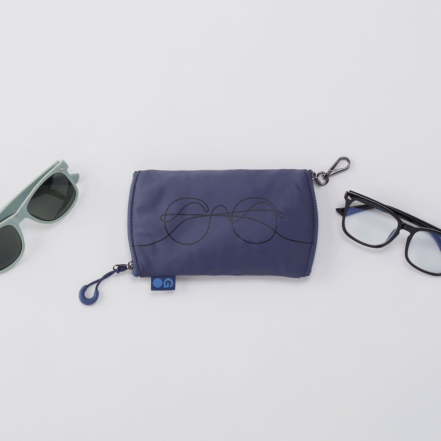 DOUBLE VISION Clip Eyewear Organizer - Eco-Friendly CaRefiber Recycled Nylon Eyeglass Holder for Sunglasses & Reading Glasses - Perfect for Home, Office, Car & Travel Organization