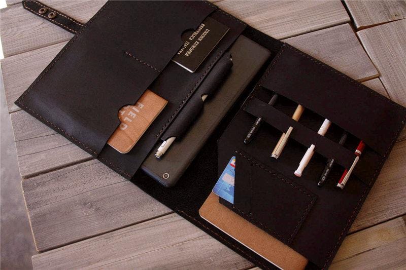 Premium Custom Leather Laptop Case Sleeve - Handmade Genuine Leather Protective Cover for MacBook Pro/Air & Windows Laptops 13-15.6