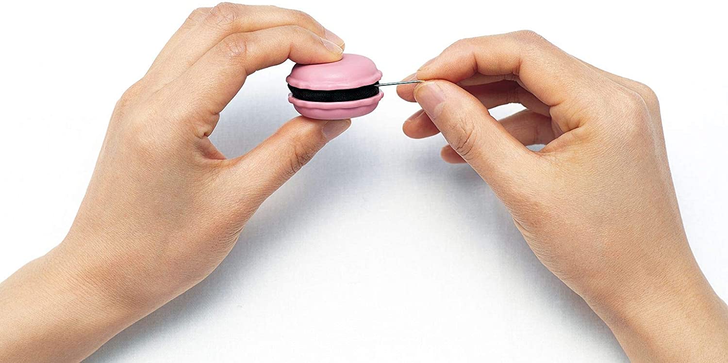 Clover Macaron Needle Minder & Sharpener - Magnetic Needle Holder for Embroidery & Sewing - Perfect for Cross Stitch, Knitting, and Craft Projects