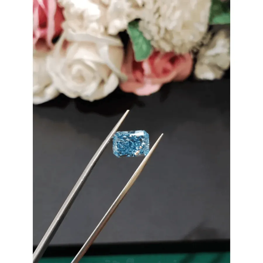 IGI Certified 3.42ct Radiant Cut Lab Grown Diamond - Fancy Intense Greenish Blue, VVS2 Clarity, Very Good Cut | CVD Loose Diamond for Engagement Rings & Fine Jewelry