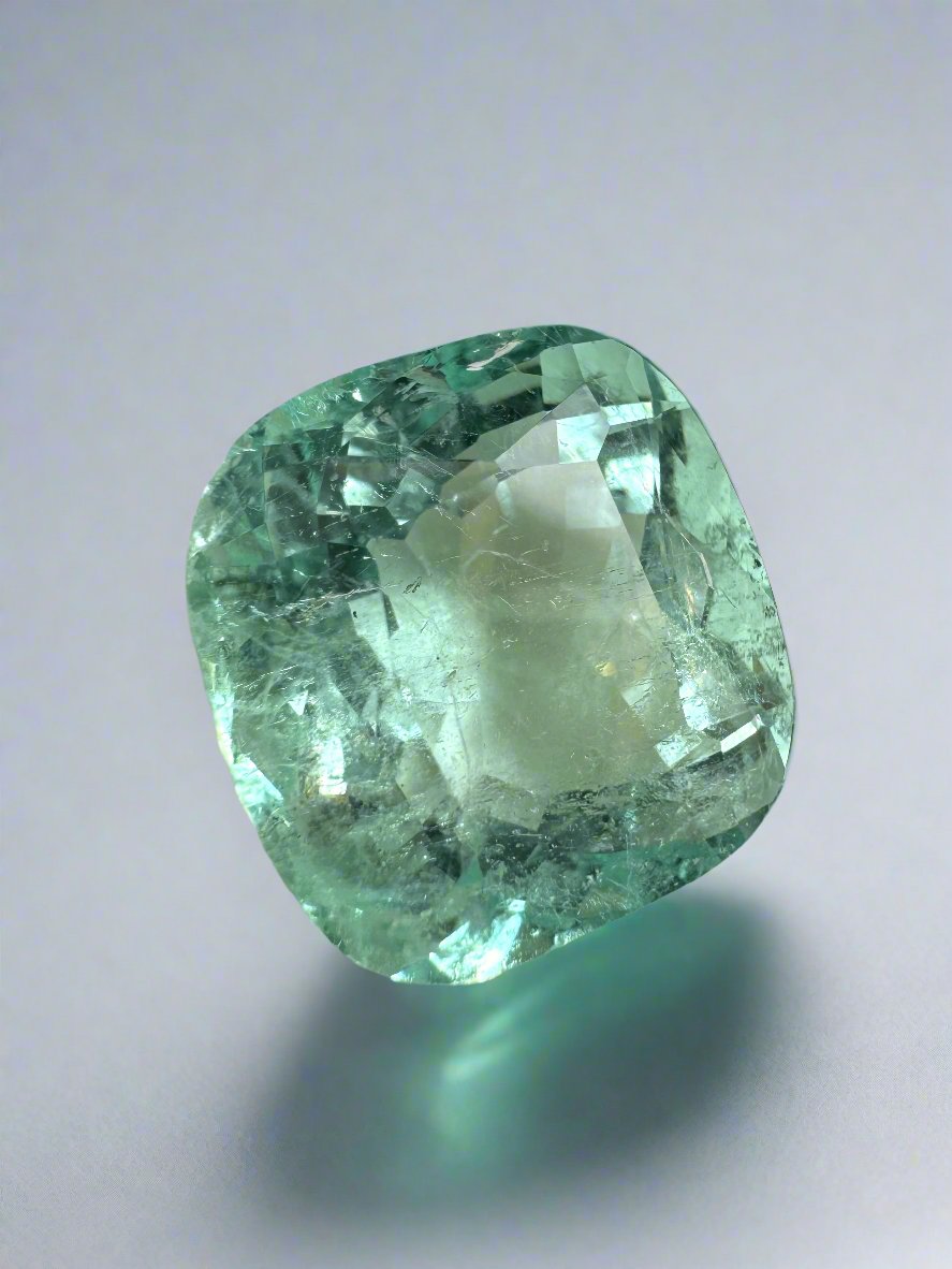 12.86 Carat Natural Colombian Emerald Cushion Cut 14.5x14mm - Luxury Gemstone for Engagement Rings & Fine Jewelry