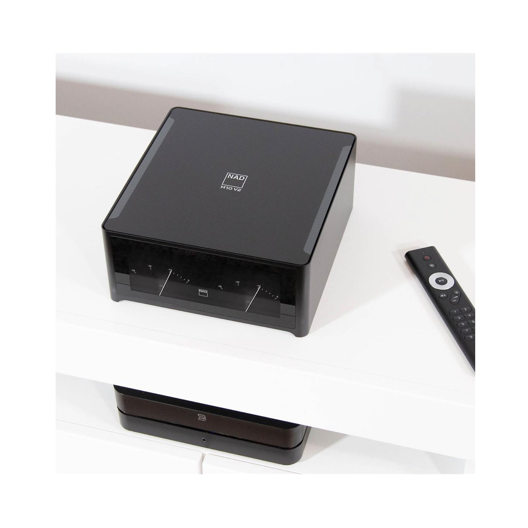 NAD M10 V2 BluOS Streaming Amplifier - High-End Wireless Audio System for Home Theater & Music Listening