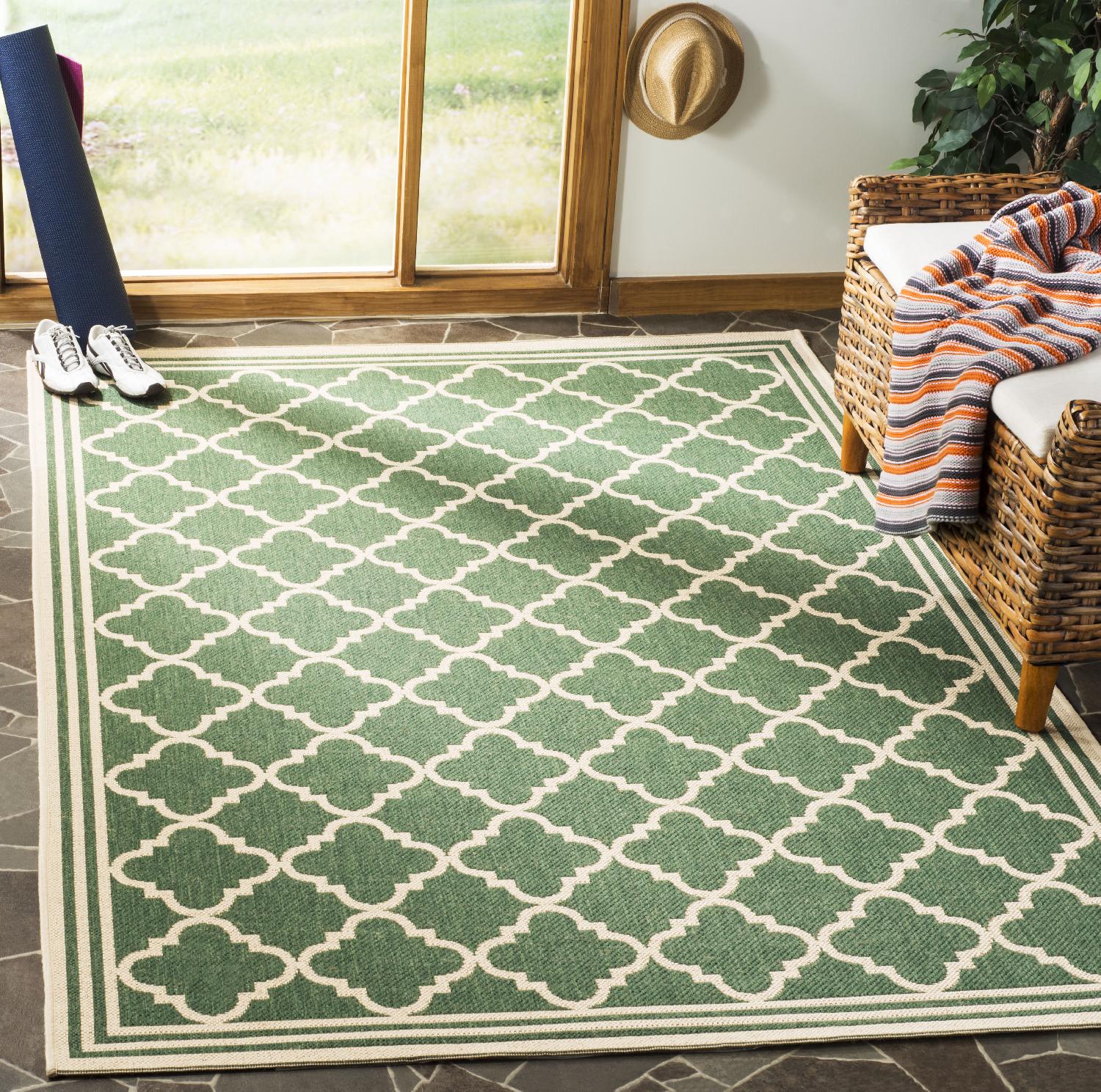 Safavieh BHS121 Beach House 121 Rug - Soft Bohemian Area Rug for Living Room, Bedroom, or Coastal Home Decor