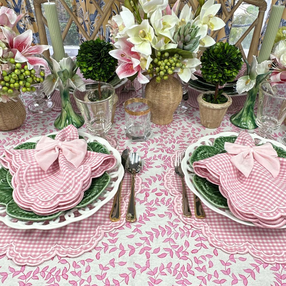 Bettina Placemat Set of 4 - Pink Gingham Cotton Table Mats for Dining Room, Kitchen, and Picnic - Washable & Durable Place Settings for Home Decor