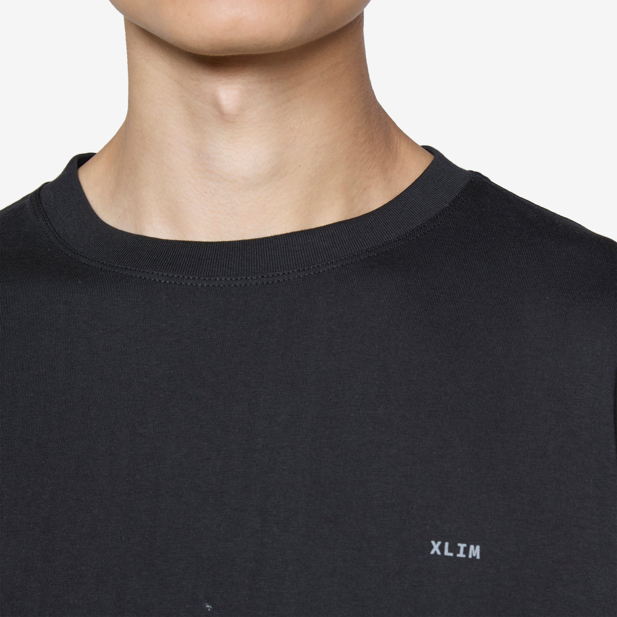Ep.5 01 Long Sleeve Black T-Shirt for Men - Comfortable Cotton Crewneck Shirt for Casual Wear, Work & Everyday Outfits