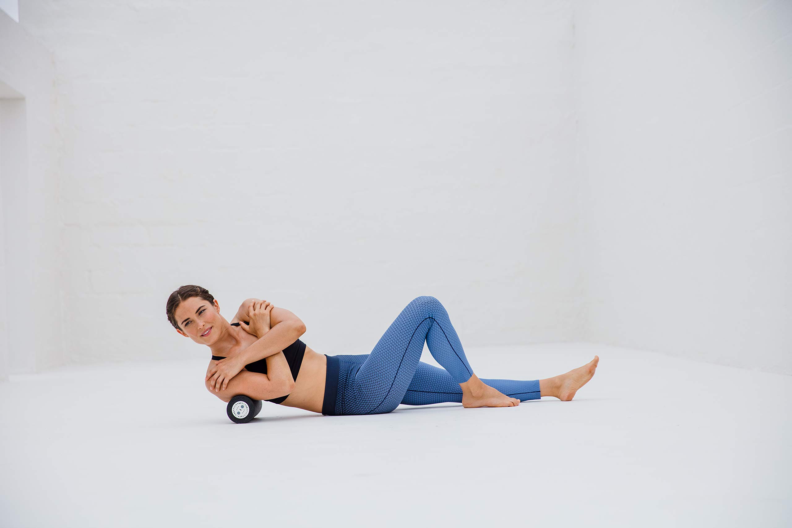BLACKROLL Booster Foam Roller 12