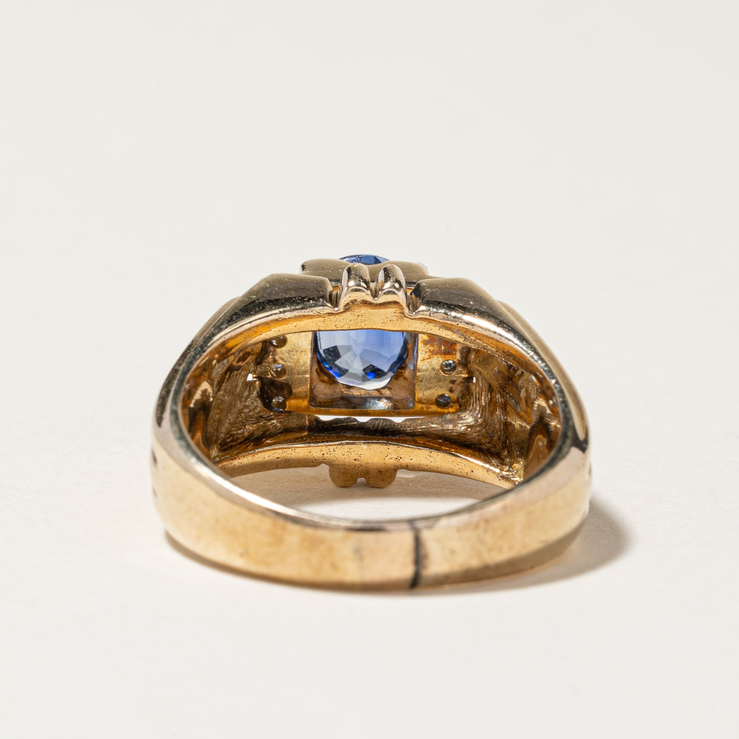 14K Yellow Gold Sapphire and Diamond Cocktail Ring - 1.17ct Sapphire with 0.05ctw Diamonds - Size 8 - Elegant Statement Jewelry for Parties, Weddings & Special Occasions
