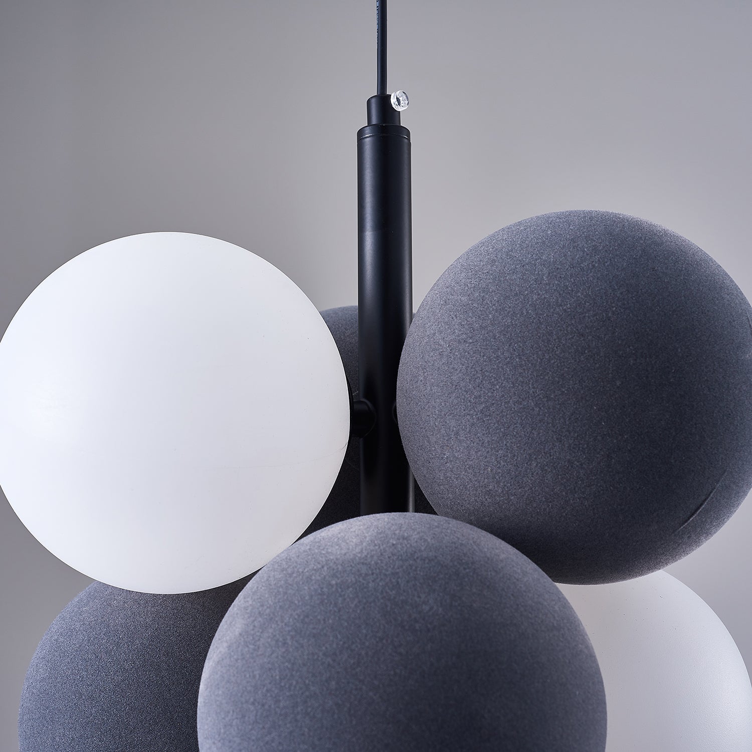 Bubbles Holly Pendant Lamp - Modern Glass Hanging Light Fixture for Living Room, Bedroom, Dining Room & Kitchen Decor