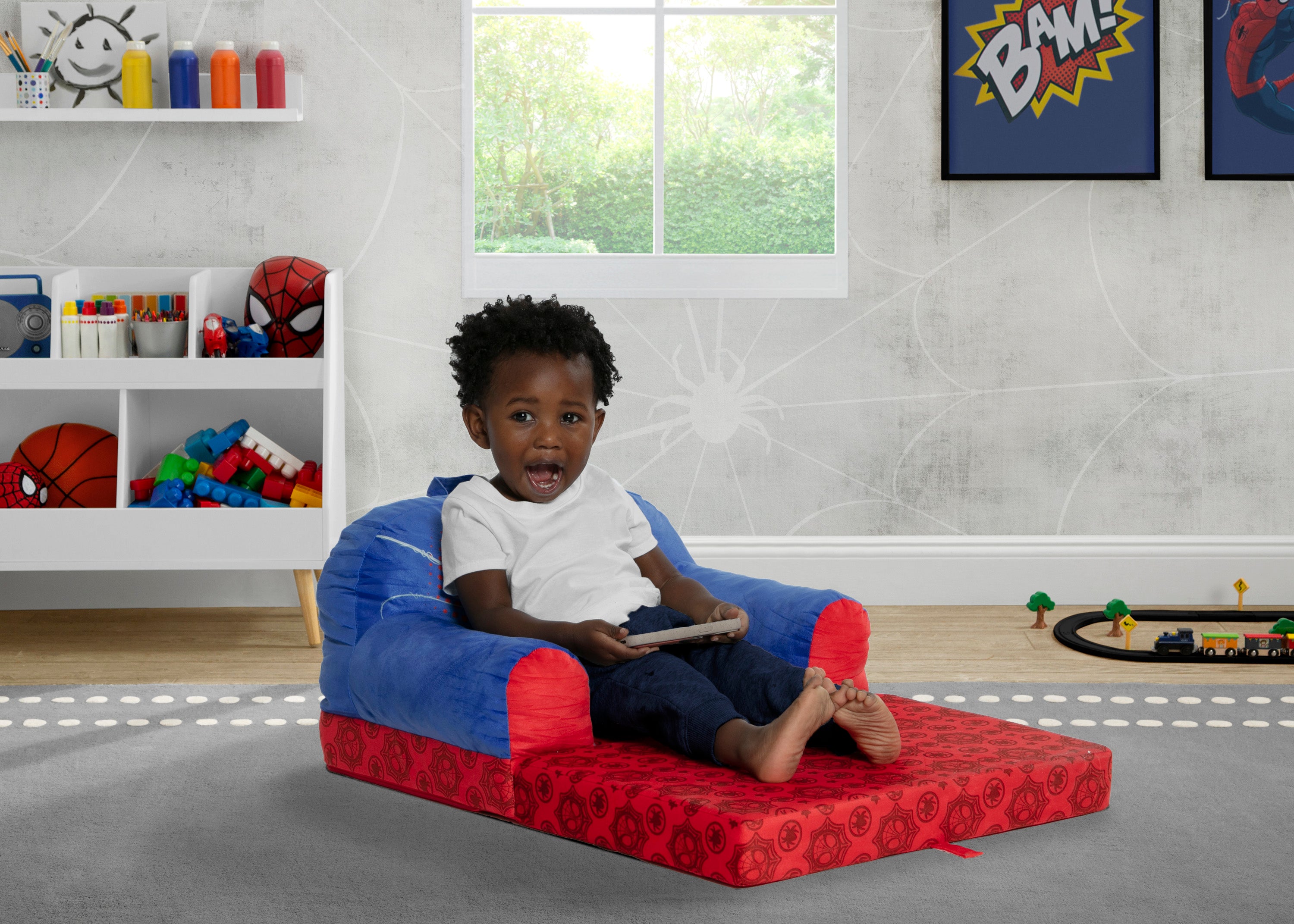 Spidey and His Amazing Friends Cozee Buddy Flip Out Chair for Kids - Soft Plush Recliner with Flip-Out Leg Rest - Perfect for Playrooms, Bedrooms & Movie Nights