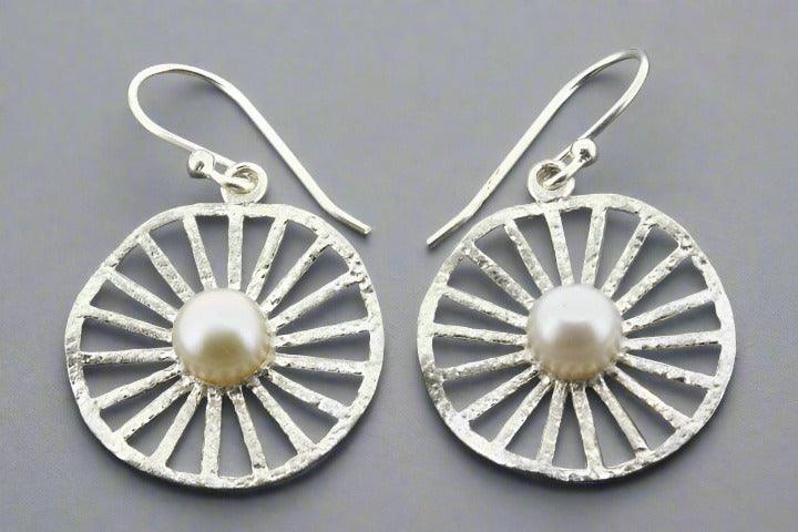 Elegant Silver Crown & Pearl Earrings for Women – Perfect for Weddings, Parties & Special Occasions