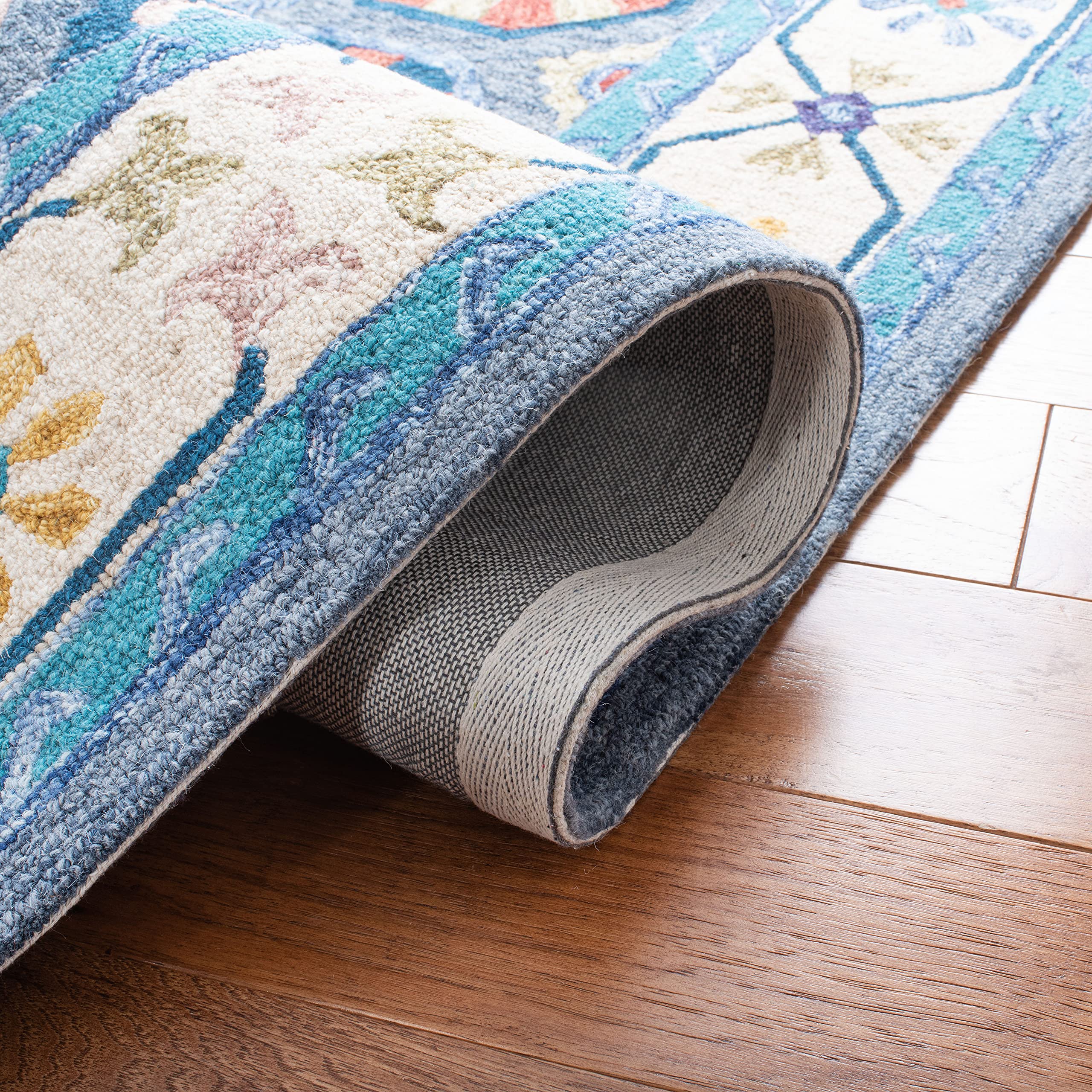 Safavieh Metro Collection 6'x6' Blue Ivory Wool Area Rug - Handmade Premium Quality for Living Room, Dining Room & Bedroom Decor | Soft & Durable Floor Covering for Home Interior Design