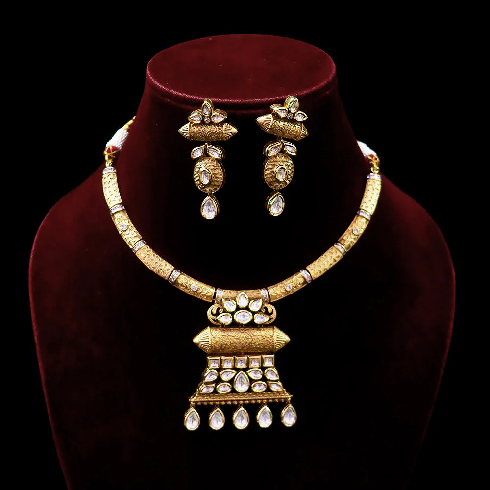 Exquisite Gold Plated Royal Kundan Necklace (D555) - Elegant Indian Jewelry for Weddings, Parties & Special Occasions