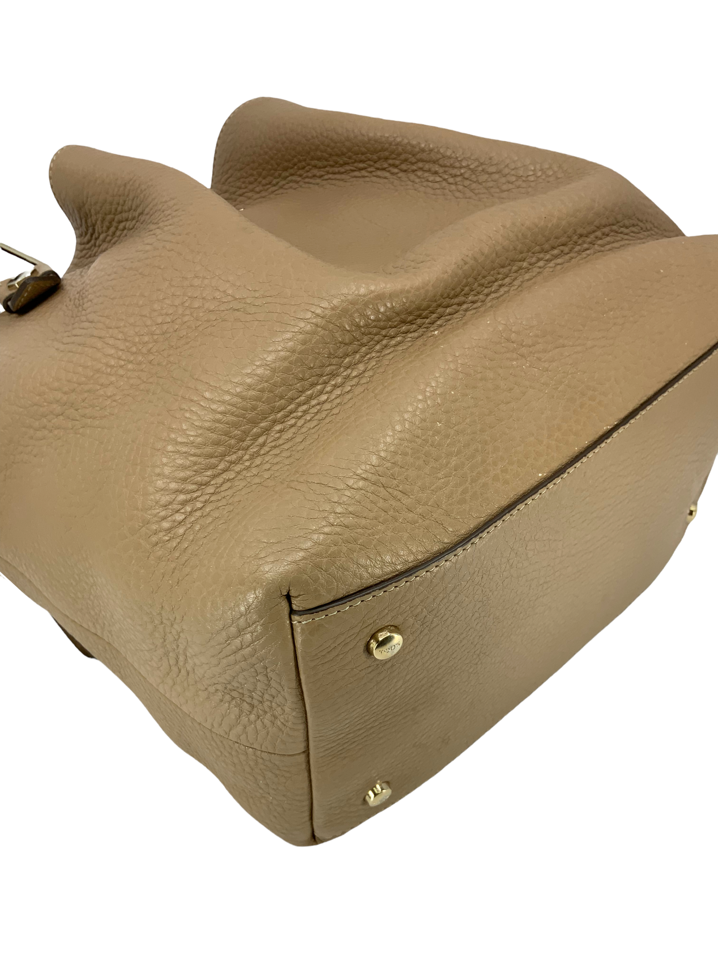Tod's Small Flower Leather Tote Bag for Women | Genuine Leather Handbag | Fashionable Shoulder Bag for Work, Travel & Everyday Use