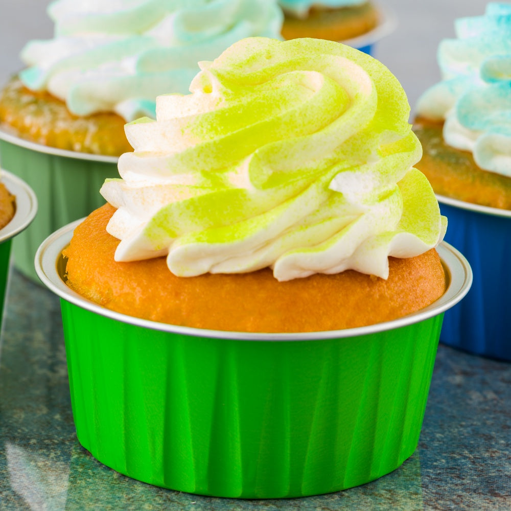 4 oz Round Lime Green Aluminum Baking Cups with Lids - 3.25