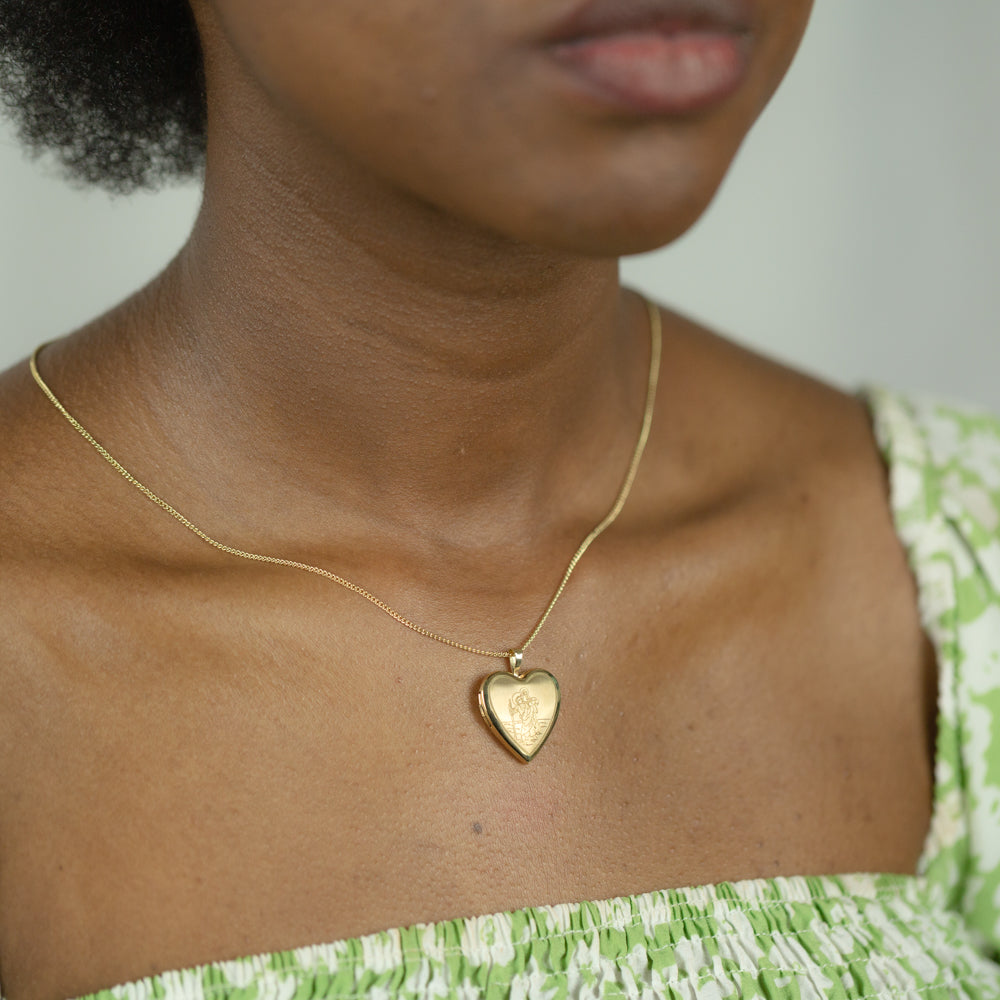 9ct Yellow Gold 20mm Heart Locket Pendant Necklace for Women - Elegant Jewelry Gift for Valentine's Day, Anniversary & Special Occasions