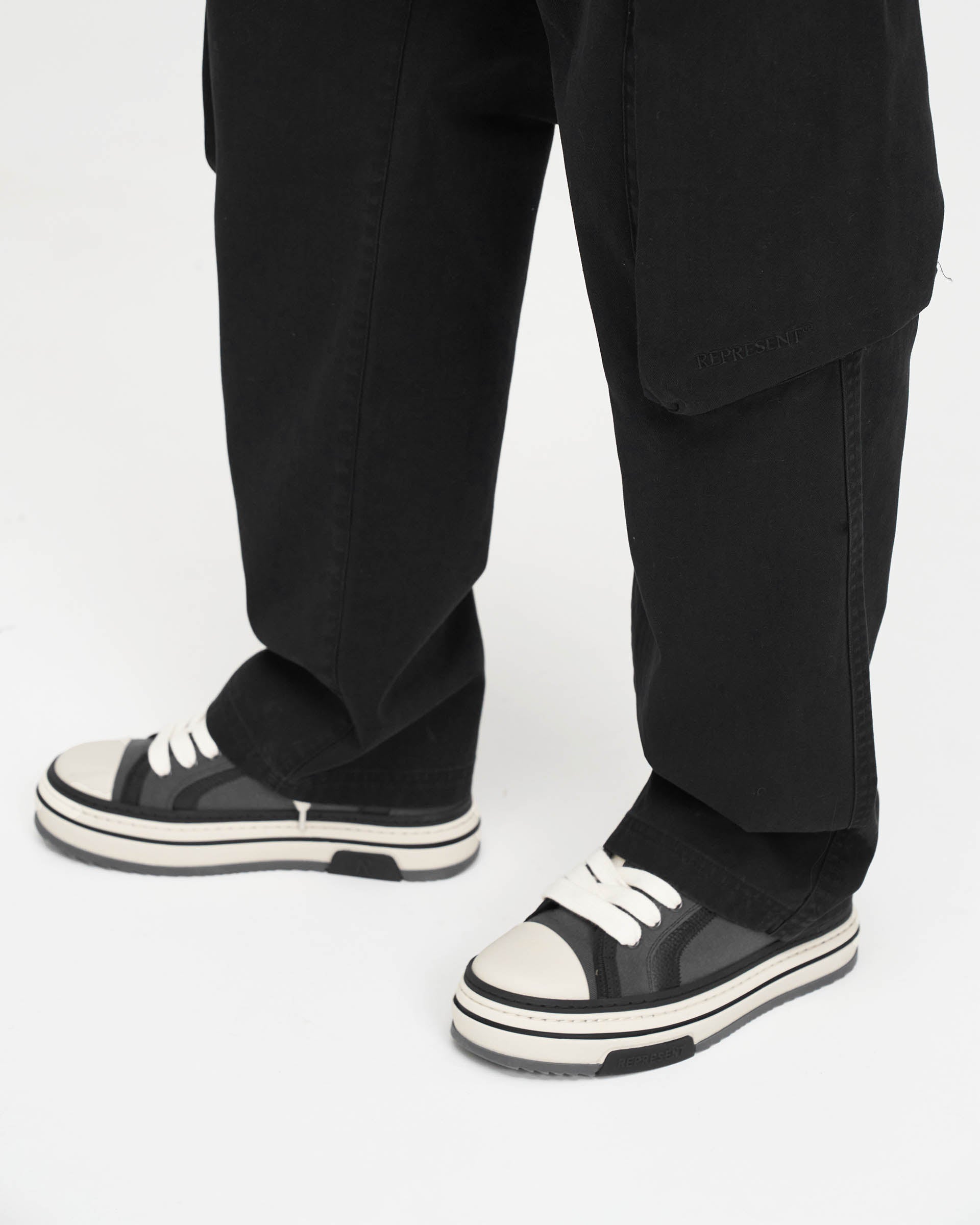 Men's Black Workshop Pants - Durable & Comfortable Workwear for Construction, Carpentry & DIY Projects