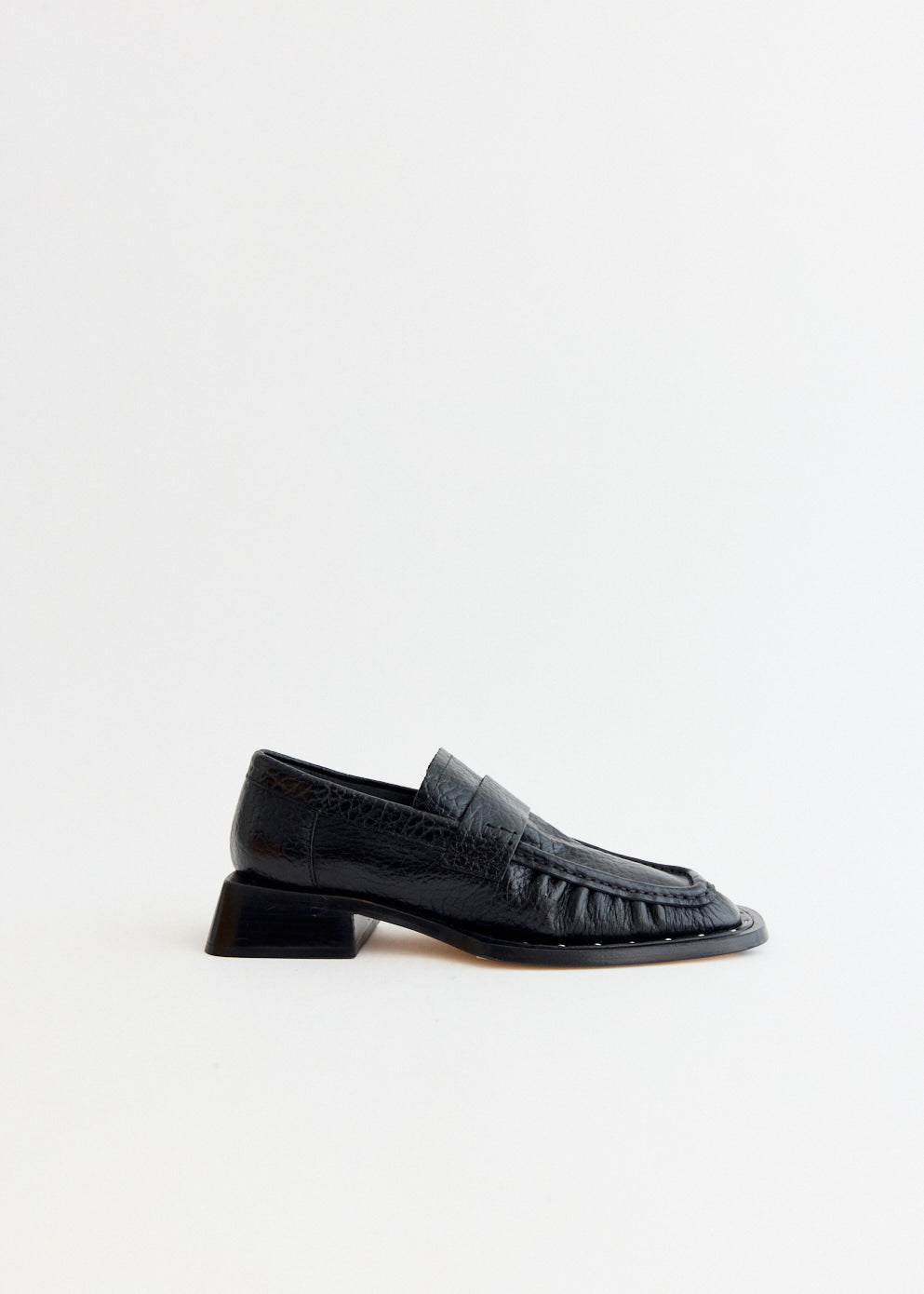 Airi Comfortable Grain Loafers for Men & Women - Classic Casual Slip-On Shoes for Office, Travel & Everyday Wear