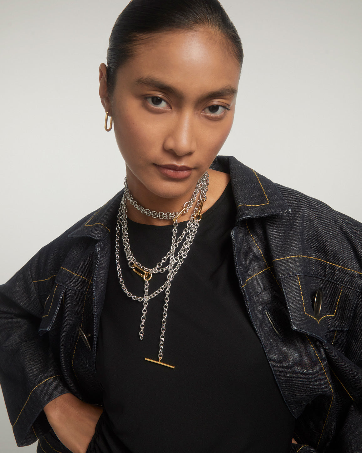 GRID 3 Beat Hoop Earrings for Women - Trendy Gold Plated Stainless Steel Circle Earrings - Perfect for Everyday Wear, Parties & Gifts