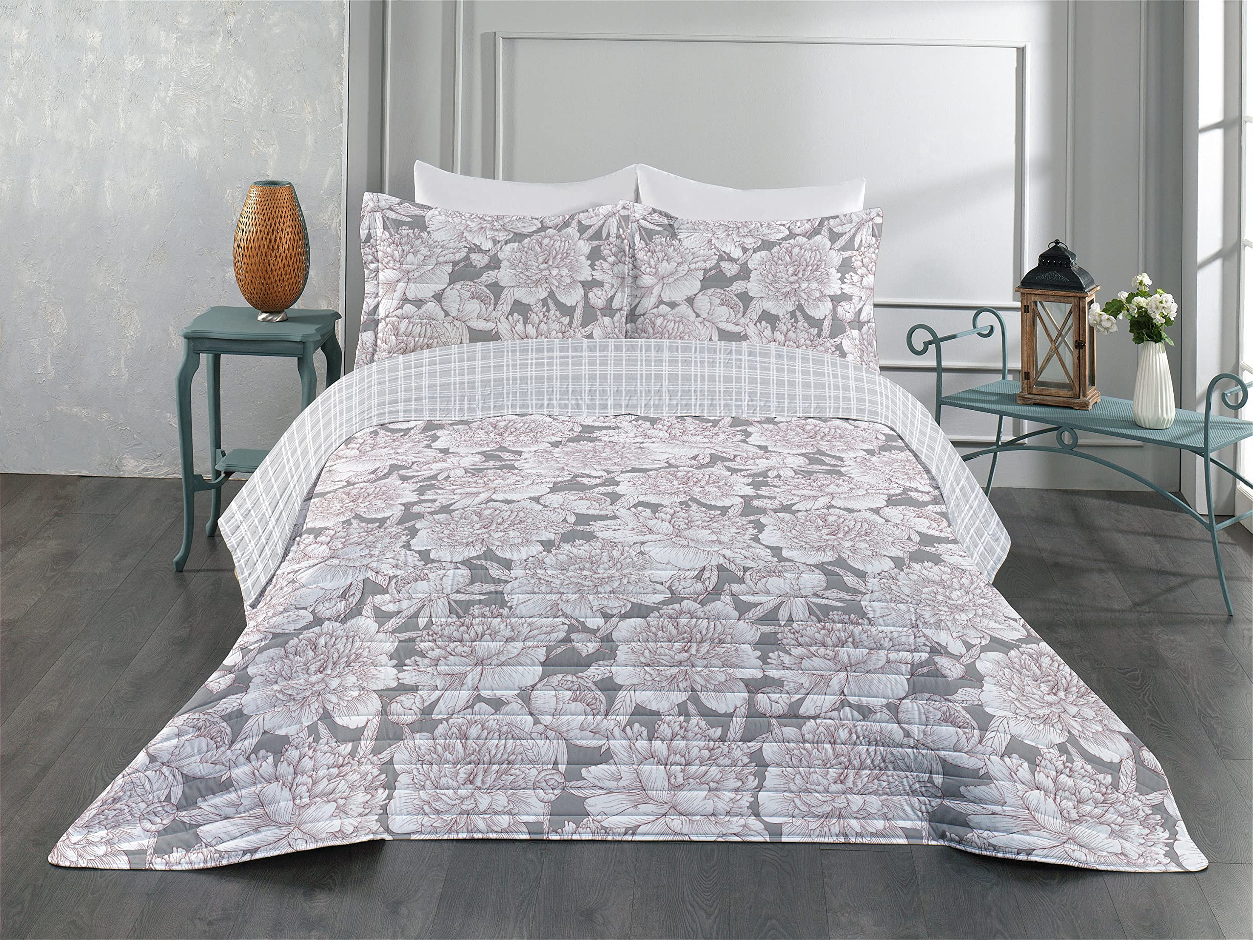 Ambesonne Floral Reversible Queen Size Bedspread Set - Hand Drawn Rose, Chamomile & Peonies Design, Microfiber Comforter with Pillow Shams, Taupe Grey | Earthy Botanical Bedroom Decor for Master Bedroom, Guest Room & Cozy Farmhouse Style