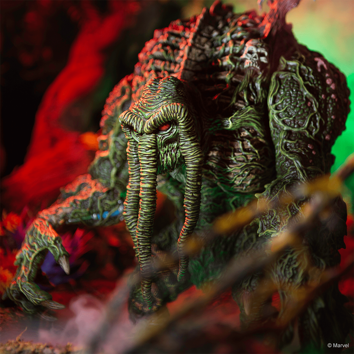 Man Thing Designer Vinyl Figure - Marvel Comics Collectible Statue for Home Decor & Superhero Fans | Perfect for Display Shelves, Office Desks & Comic Book Collections