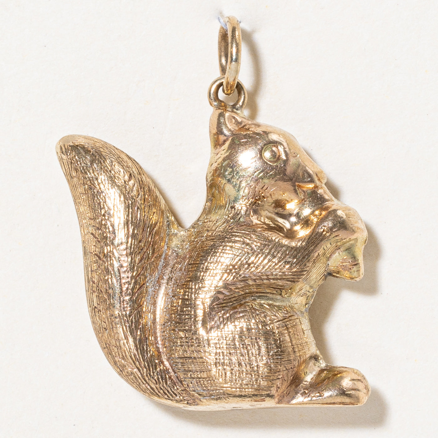 10K Yellow Gold Squirrel Charm Pendant - Dainty Animal Jewelry for Necklace - Perfect Gift for Nature Lovers, Wildlife Enthusiasts & Animal-Themed Jewelry Collectors - Ideal for Everyday Wear, Special Occasions & Birthday Gifts
