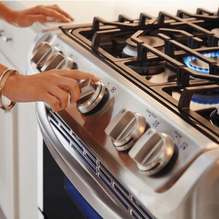 LG 30 Inch Freestanding Gas Range with Double Oven - 6.9 Cu.Ft Stainless Steel (LDG4313ST) - Perfect for Large Family Cooking & Holiday Baking