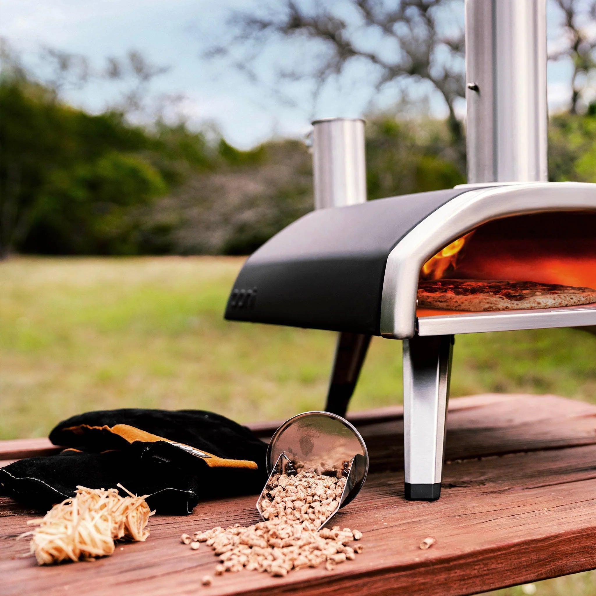 Ooni Premium Natural Fire Starters - 100% Organic Wood Fire Starter Cubes for Pizza Ovens, Grills & Camping - Quick Lighting, Long Burning, Smokeless Fire Starters for Outdoor Cooking & Backyard BBQs