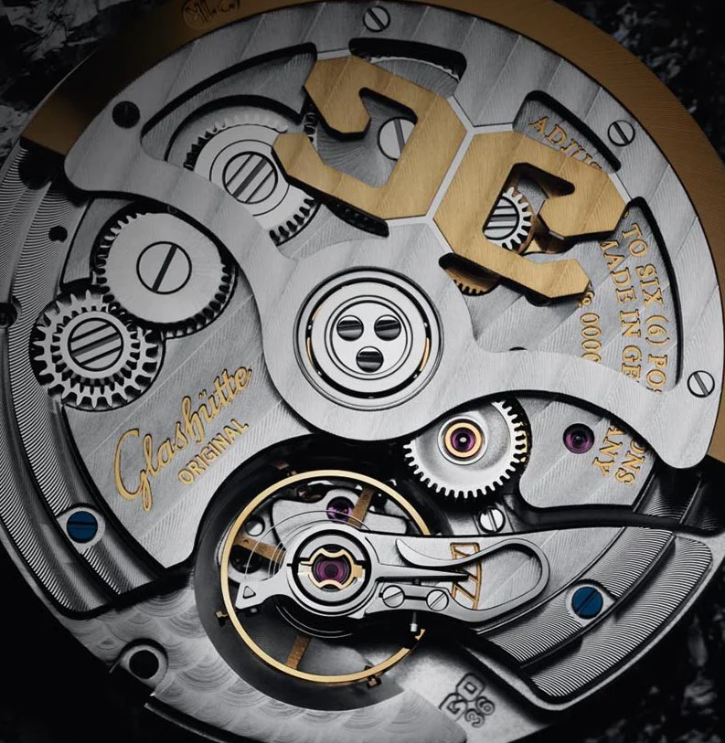 Glashutte Original Spezialist SeaQ Panorama Date Stainless Steel Men's Diving Watch - Luxury Waterproof Timepiece for Professional Divers & Watch Collectors | Perfect for Deep Sea Exploration, Yachting & Formal Occasions