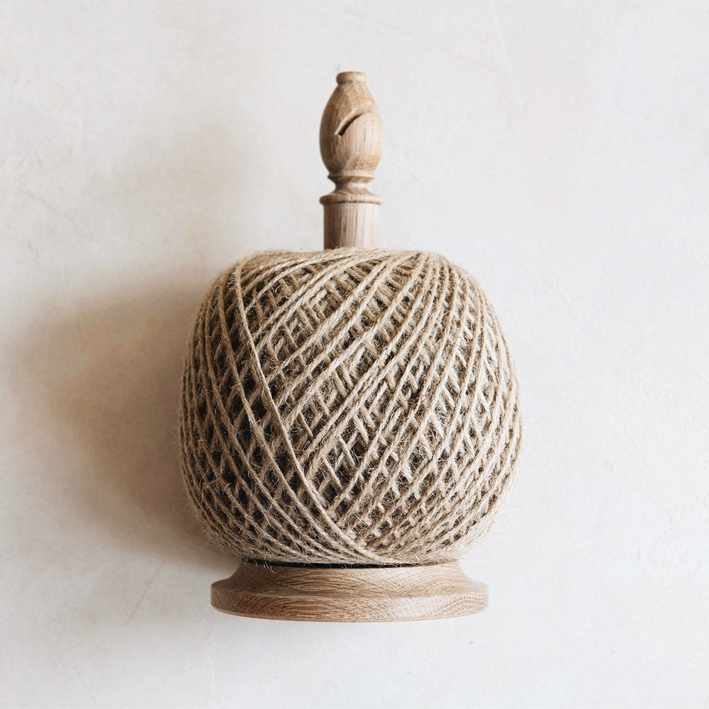 Premium Oak Twine Stand - Natural Wood Rope Holder for Crafting, Gift Wrapping & Home Decor | Perfect for DIY Projects, Scrapbooking & Farmhouse Style Decorations