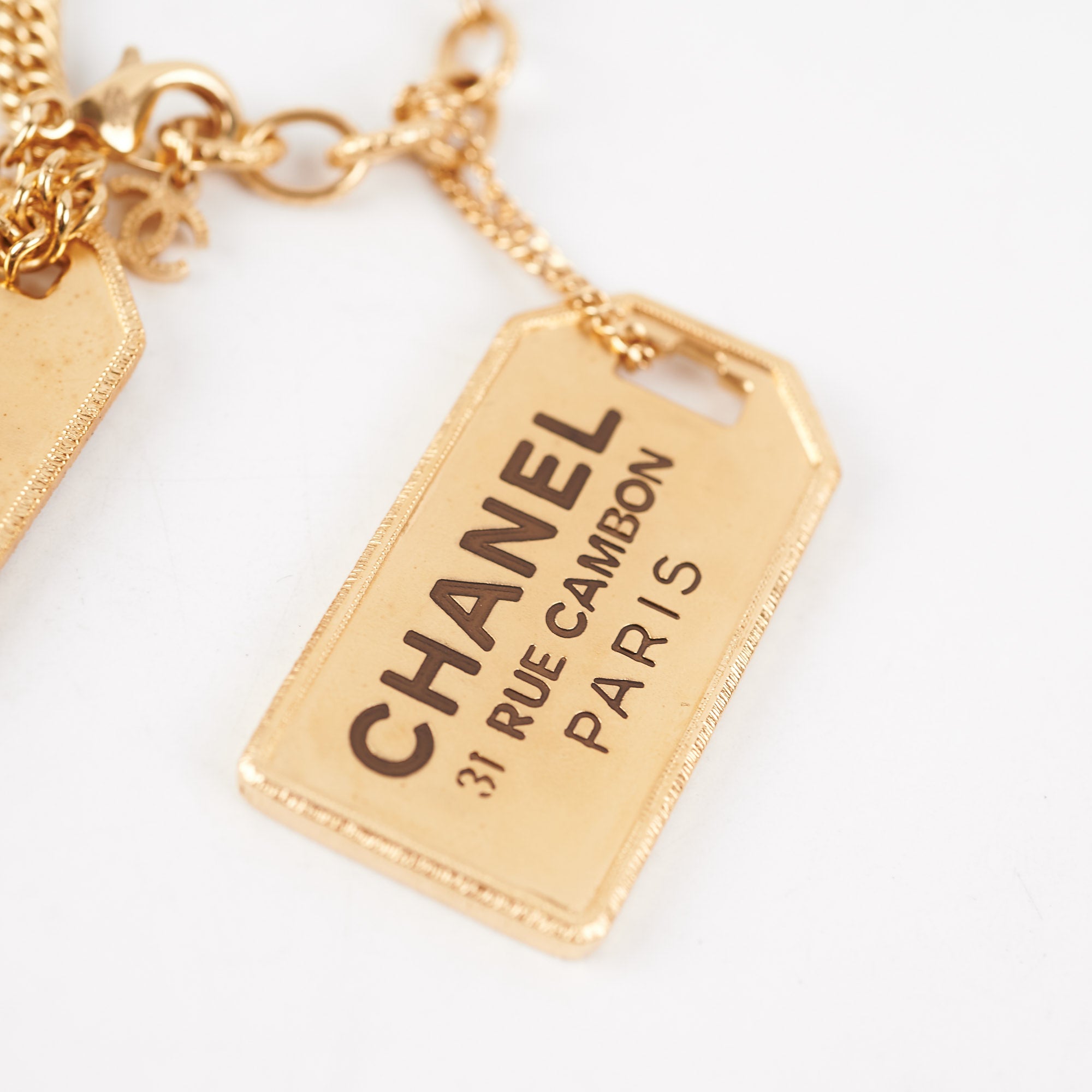 Chanel Name Tag Necklace - Fashion Jewelry for Women, Personalized Nameplate Pendant with Chain - Perfect for Gifts, Parties, and Everyday Wear