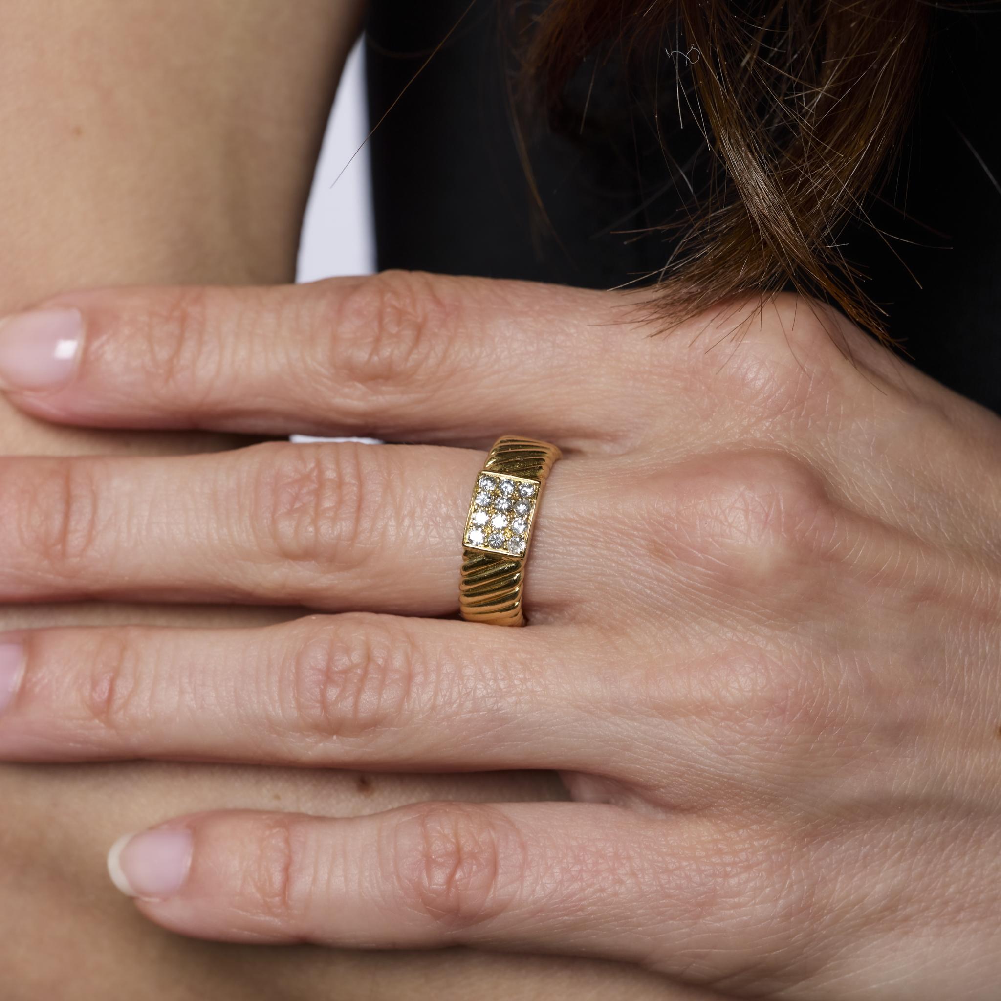 Van Cleef & Arpels 18K Yellow Gold Diamond Band Ring - Luxury Wedding Engagement Jewelry Gift for Her - Perfect for Anniversaries, Proposals & Special Occasions