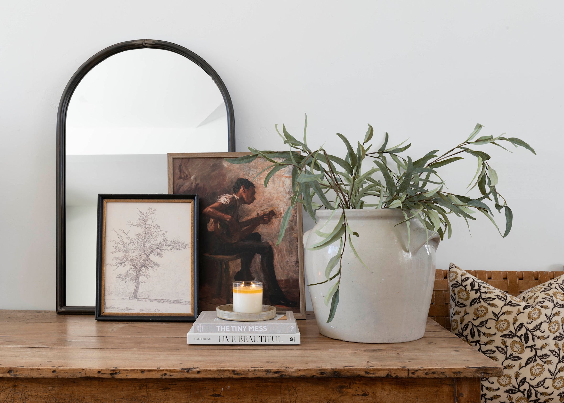 Diablo Mirror Gold - Stylish and Elegant Wall Mirror for Home Decor, Living Room, Bedroom, or Entryway