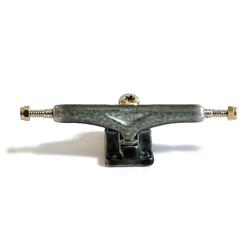 Yellowood X5 Professional Fingerboard with Y Trucks - Perfect for Skateboard Tricks, Stunts & Collectors - Ideal for Indoor & Outdoor Play