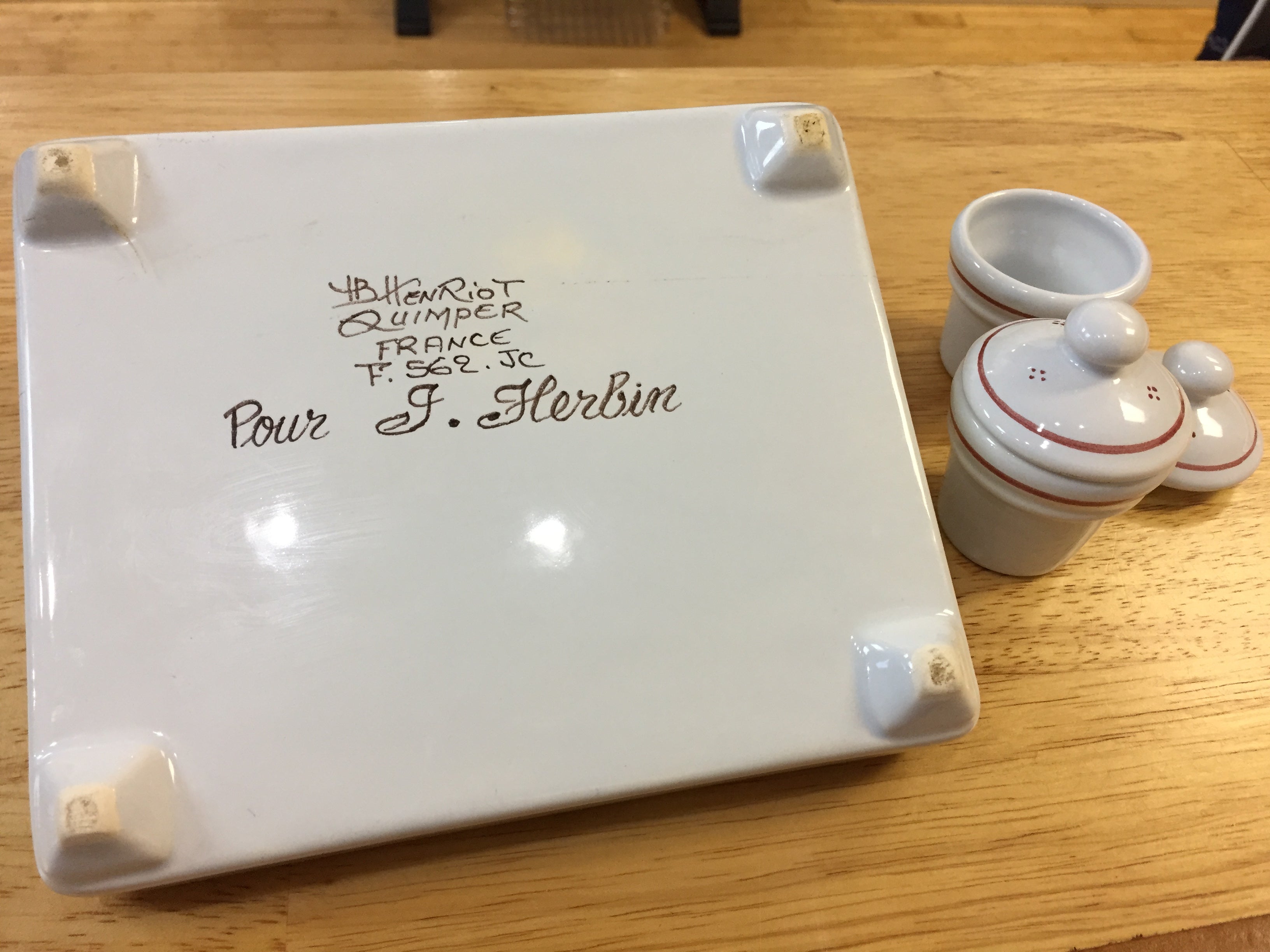 Exquisite French Faience Inkwells for J Herbin Fountain Pens - Perfect for Calligraphy, Letter Writing & Office Decor
