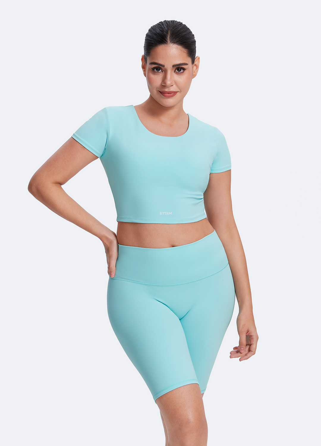 Women's Stylish Round Neck Crop Top - Trendy Short Sleeve Casual T-Shirt for Summer Outfits, Beach Wear, and Street Fashion