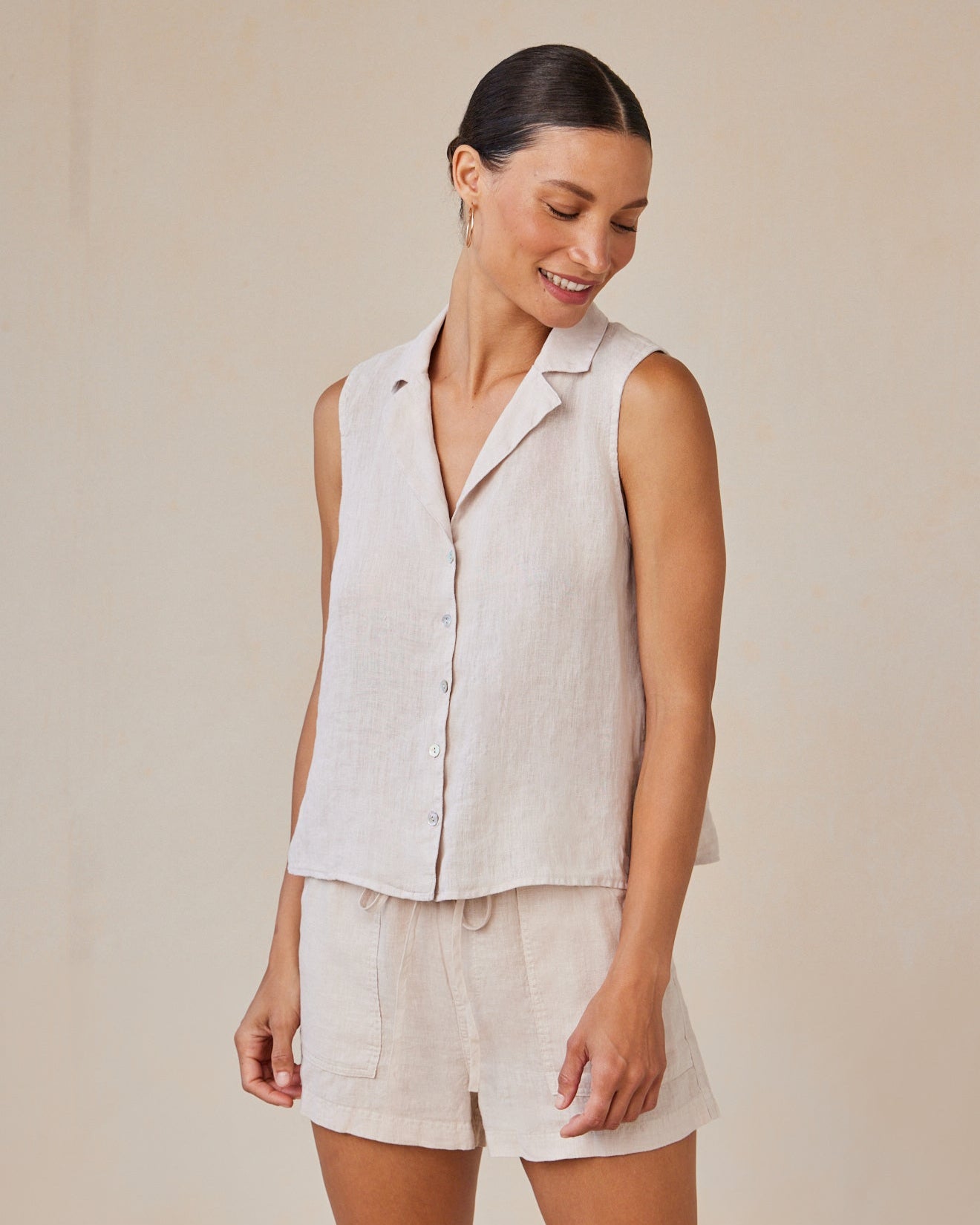 Premium Linen Sleeveless Notch Collar Button Down Shirt for Women - Breathable Summer Blouse - Perfect for Beach Outings, Casual Wear & Office Attire