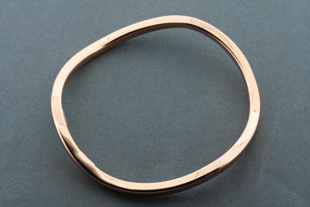 Elegant Crinkle Copper Bangle - Narrow Handmade Bracelet for Women - Perfect for Boho Chic, Casual & Formal Outfits