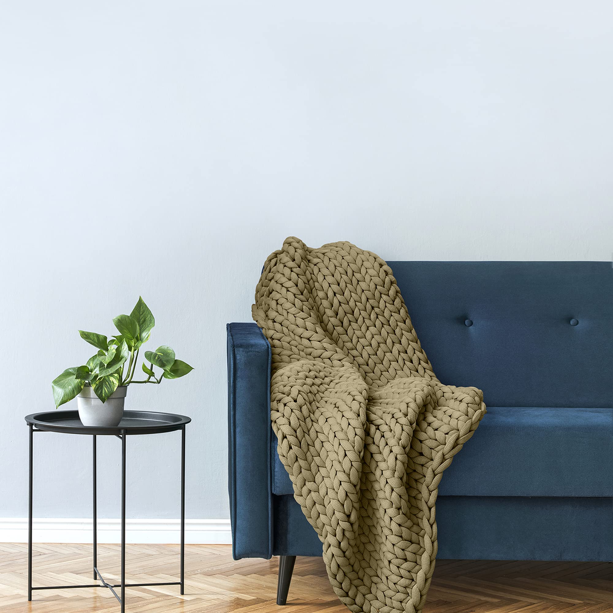 Donna Sharp Chunky Knit Olive Throw Blanket - Oversized Loop Pattern Contemporary Decorative Blanket for Couch, Bed & Sofa - Cozy Home Decor Gift
